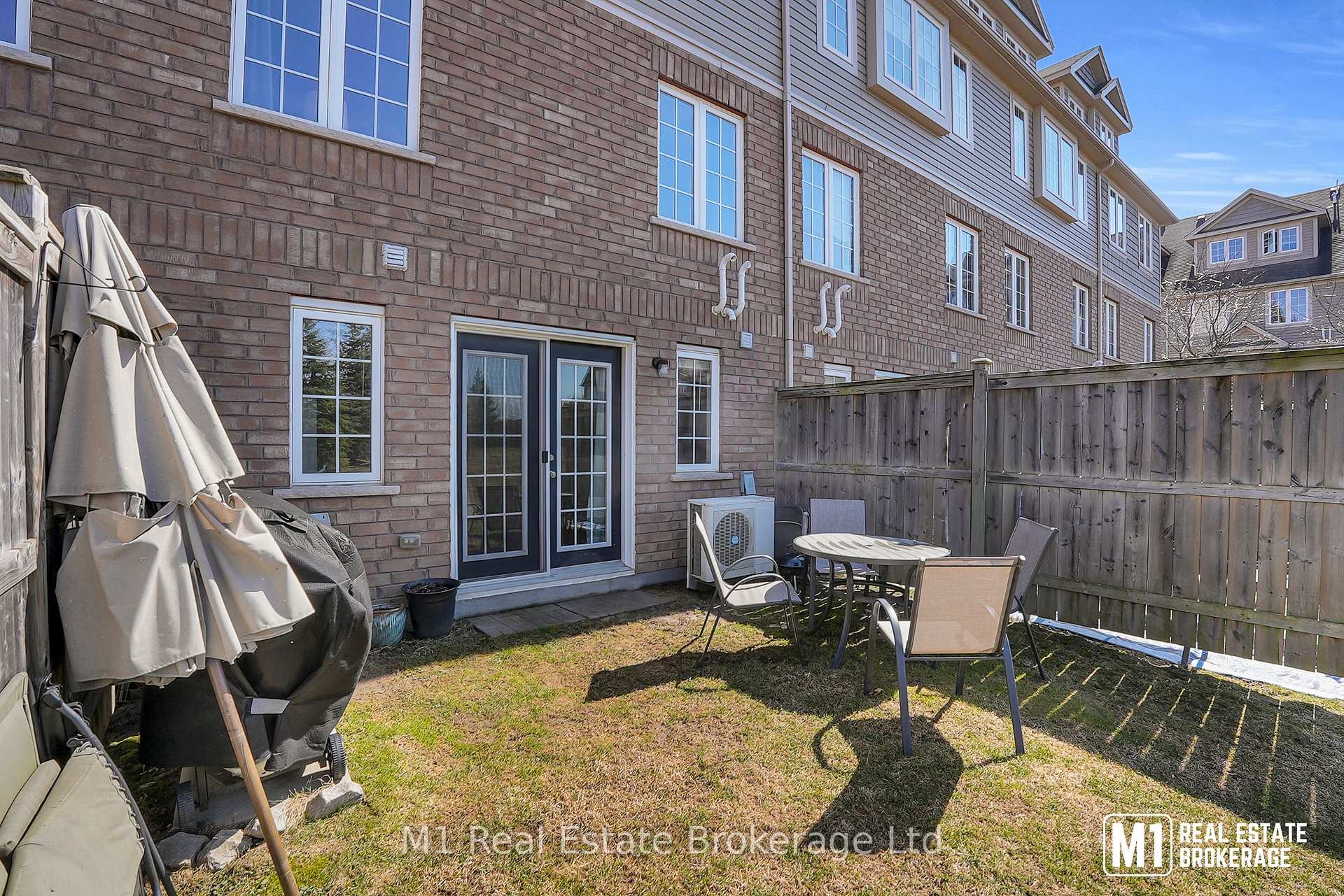 Photo 30 of Unit 46B, 15 Carere Crescent, Guelph, Victoria North — HOMEH