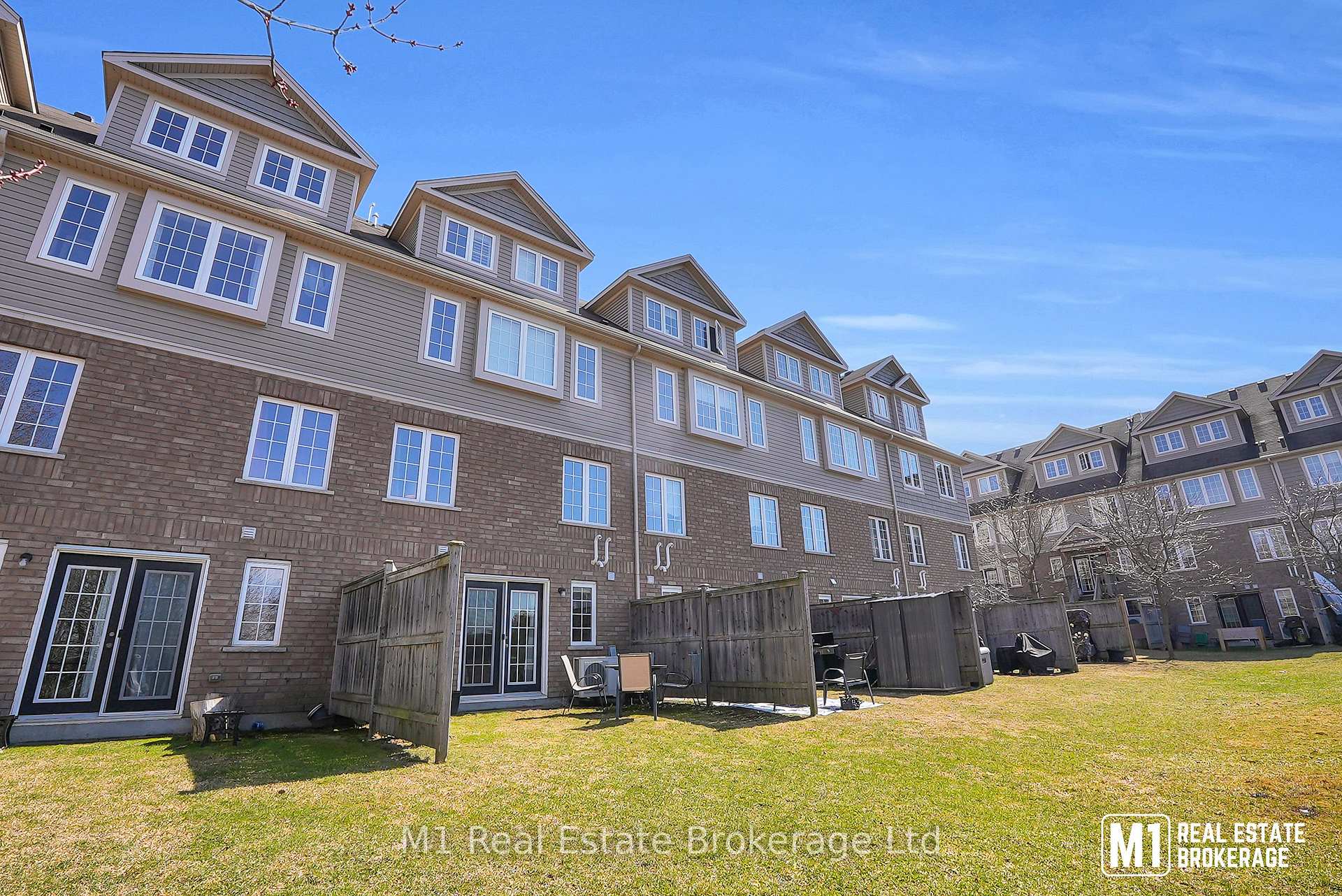 Photo 32 of Unit 46B, 15 Carere Crescent, Guelph, Victoria North — HOMEH