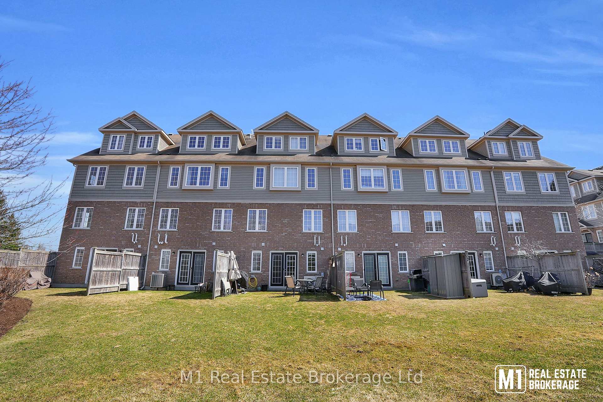 Photo 34 of Unit 46B, 15 Carere Crescent, Guelph, Victoria North — HOMEH