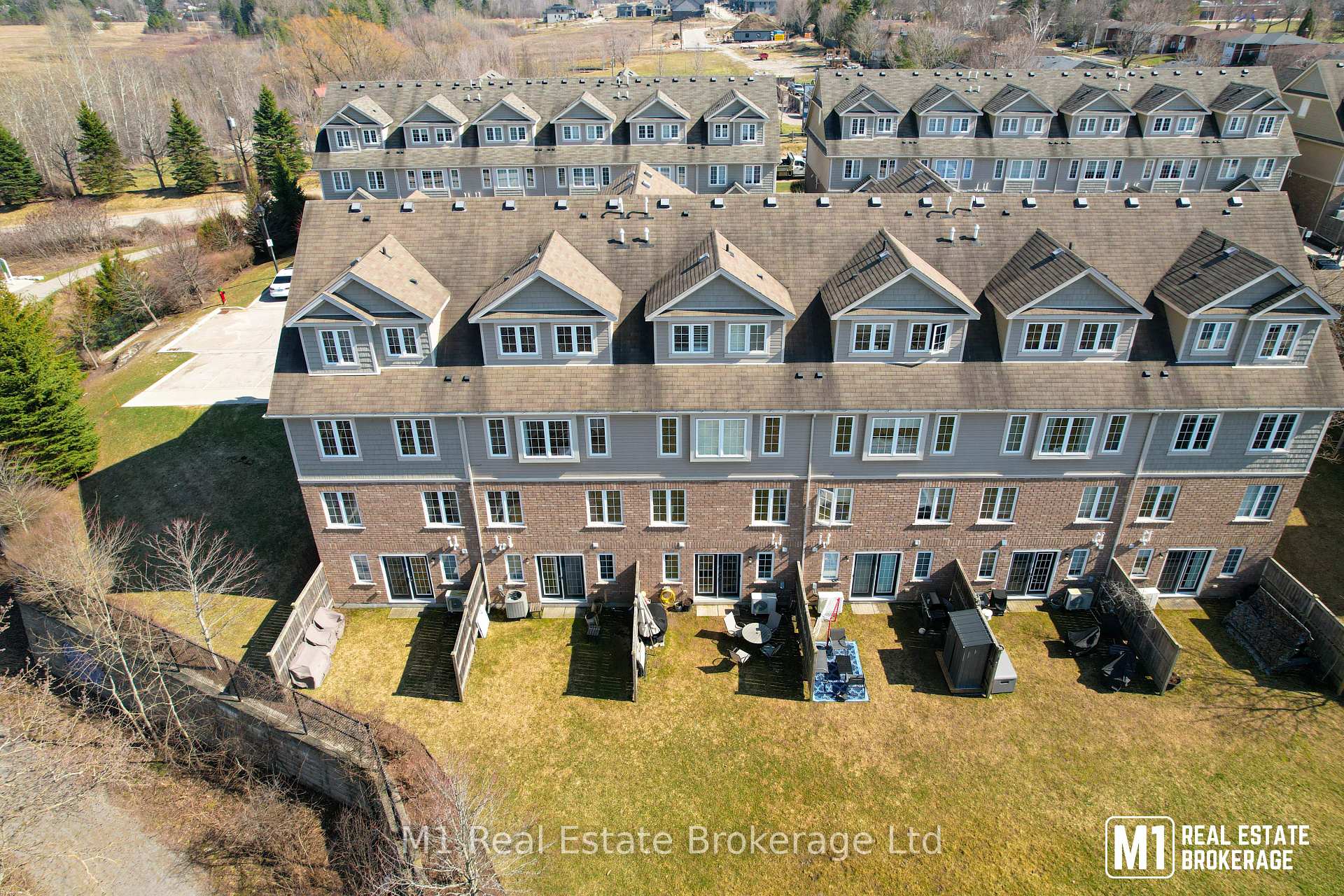 Photo 37 of Unit 46B, 15 Carere Crescent, Guelph, Victoria North — HOMEH