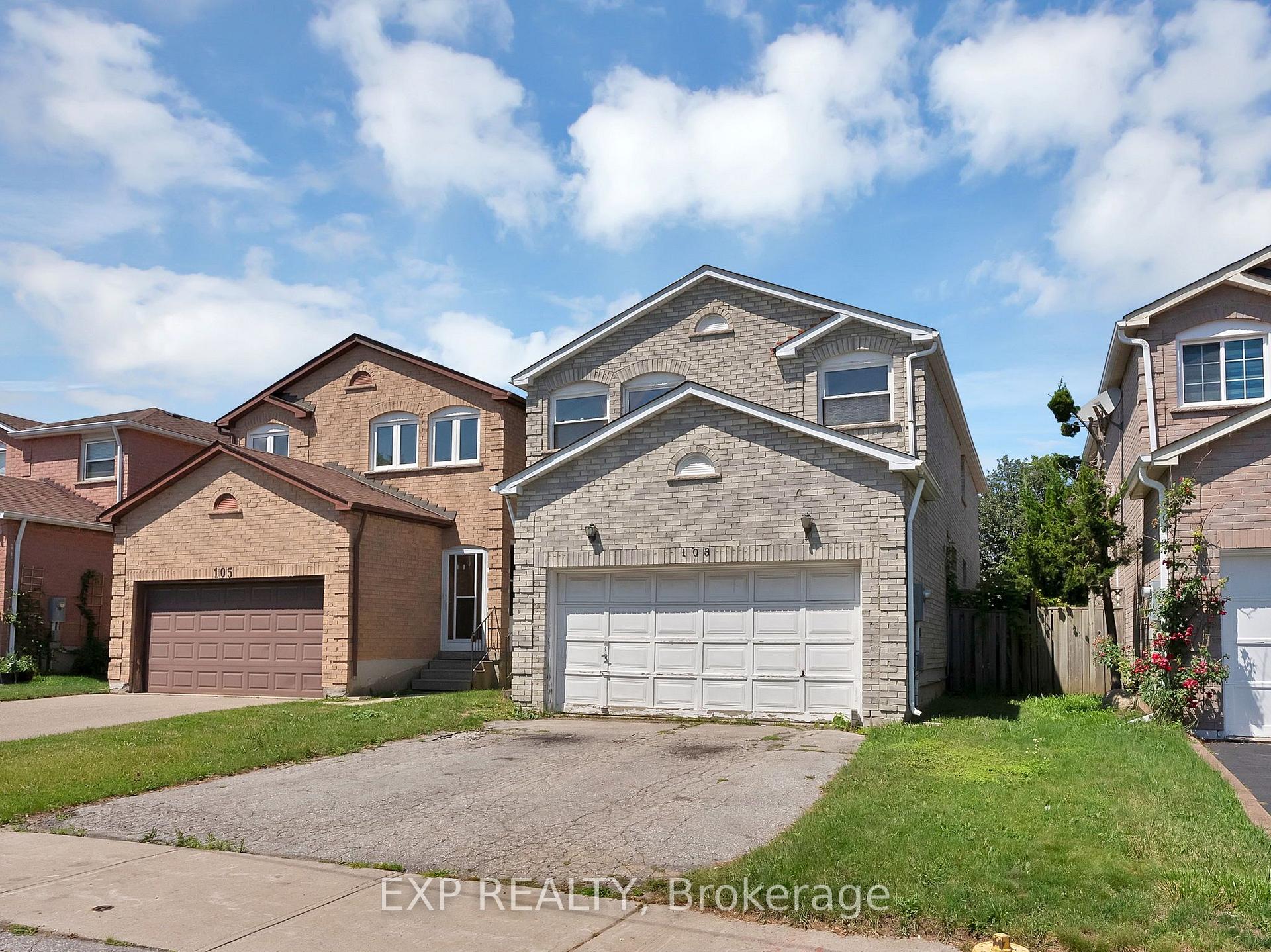 Photo 2 of 103 Chloe Crescent, Markham, Middlefield — HOMEH