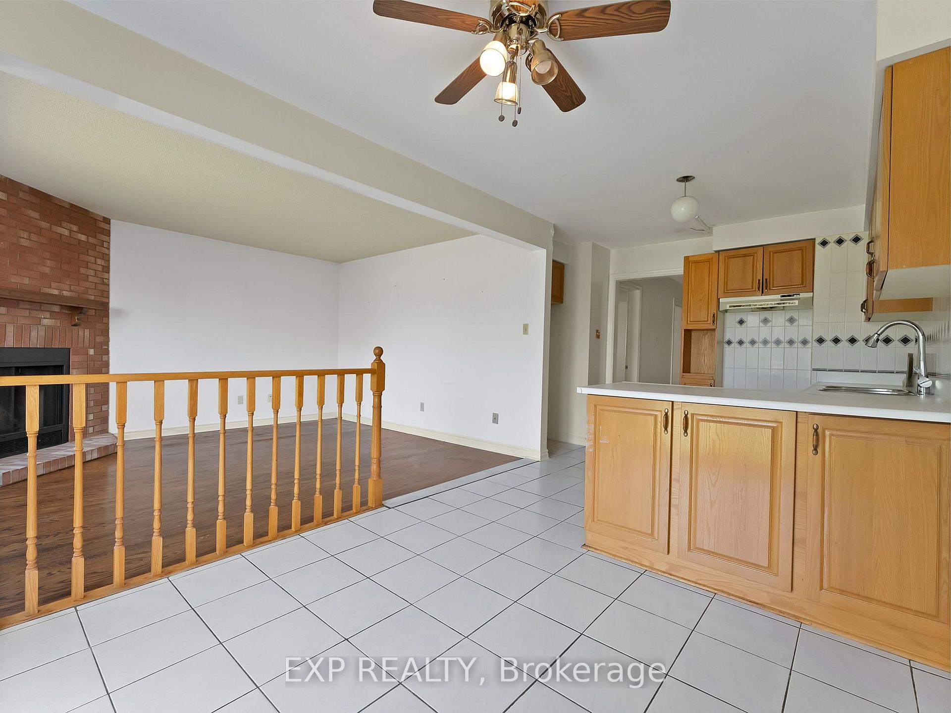 Photo 32 of 103 Chloe Crescent, Markham, Middlefield — HOMEH