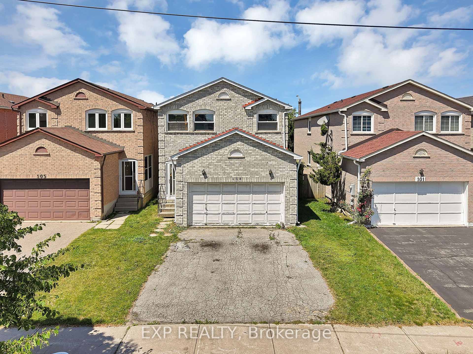 Photo 36 of 103 Chloe Crescent, Markham, Middlefield — HOMEH
