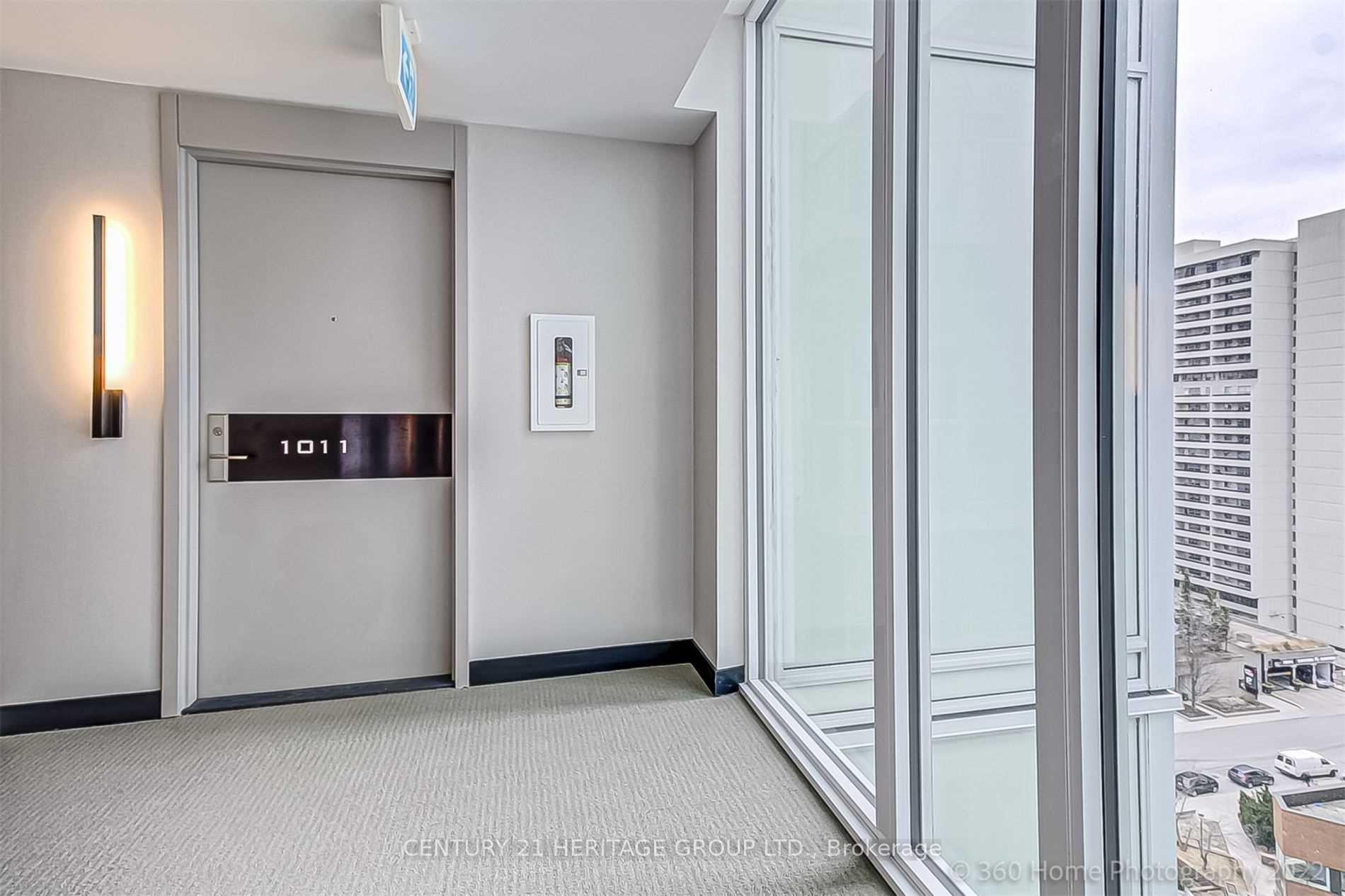Photo 2 of Unit 1011, 33 Helendale Avenue, Toronto, Yonge-Eglinton — HOMEH