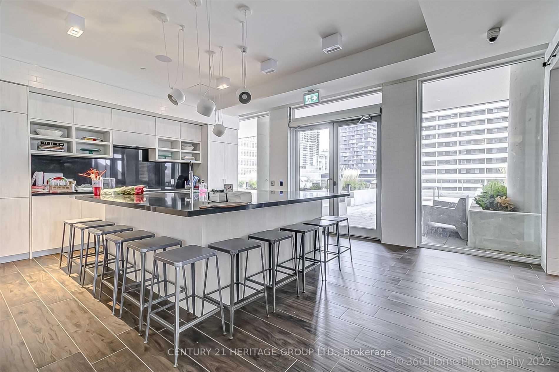 Photo 18 of Unit 1011, 33 Helendale Avenue, Toronto, Yonge-Eglinton — HOMEH