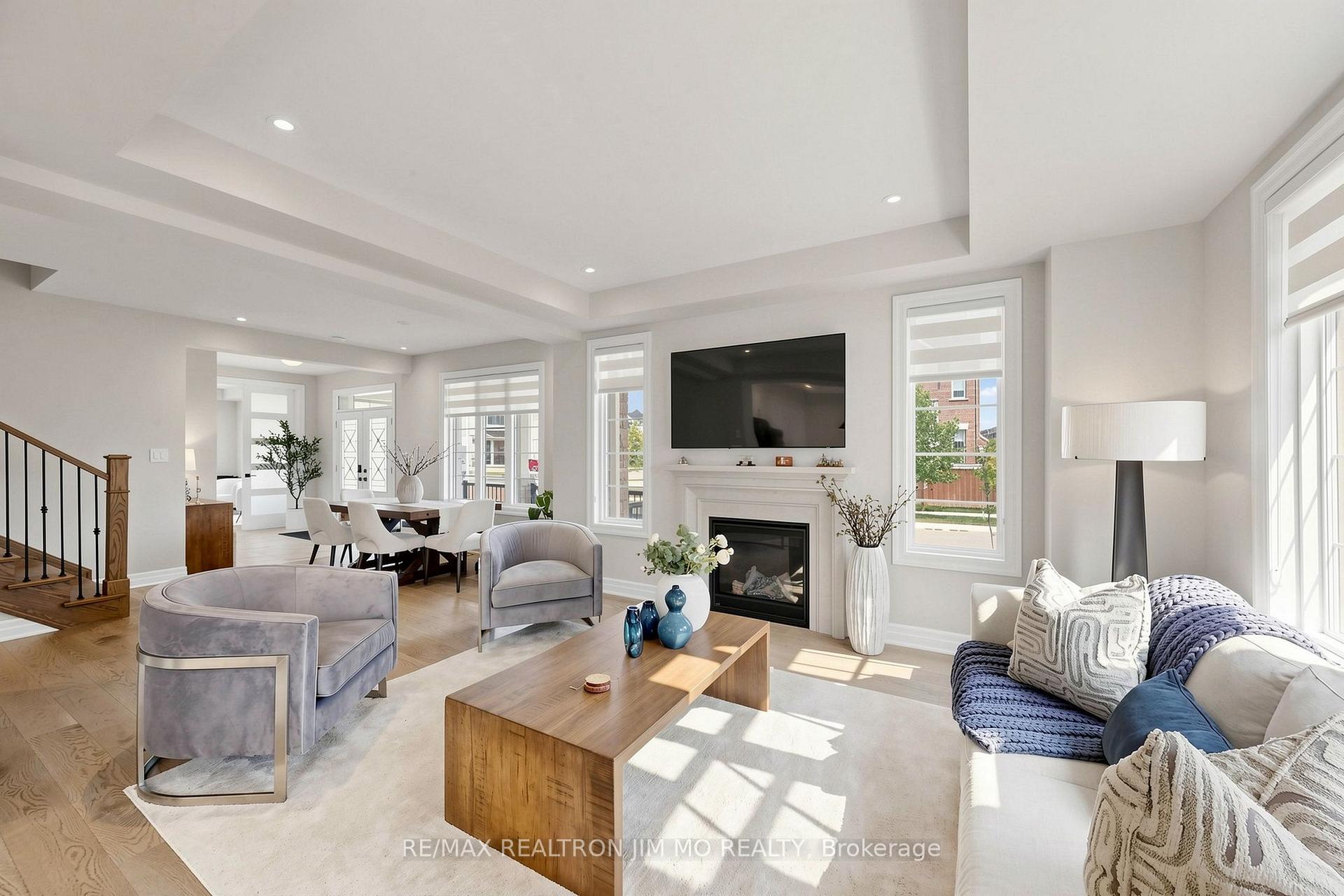 Photo 6 of 476 Kennedy Circle W, Milton, Cobban — HOMEH