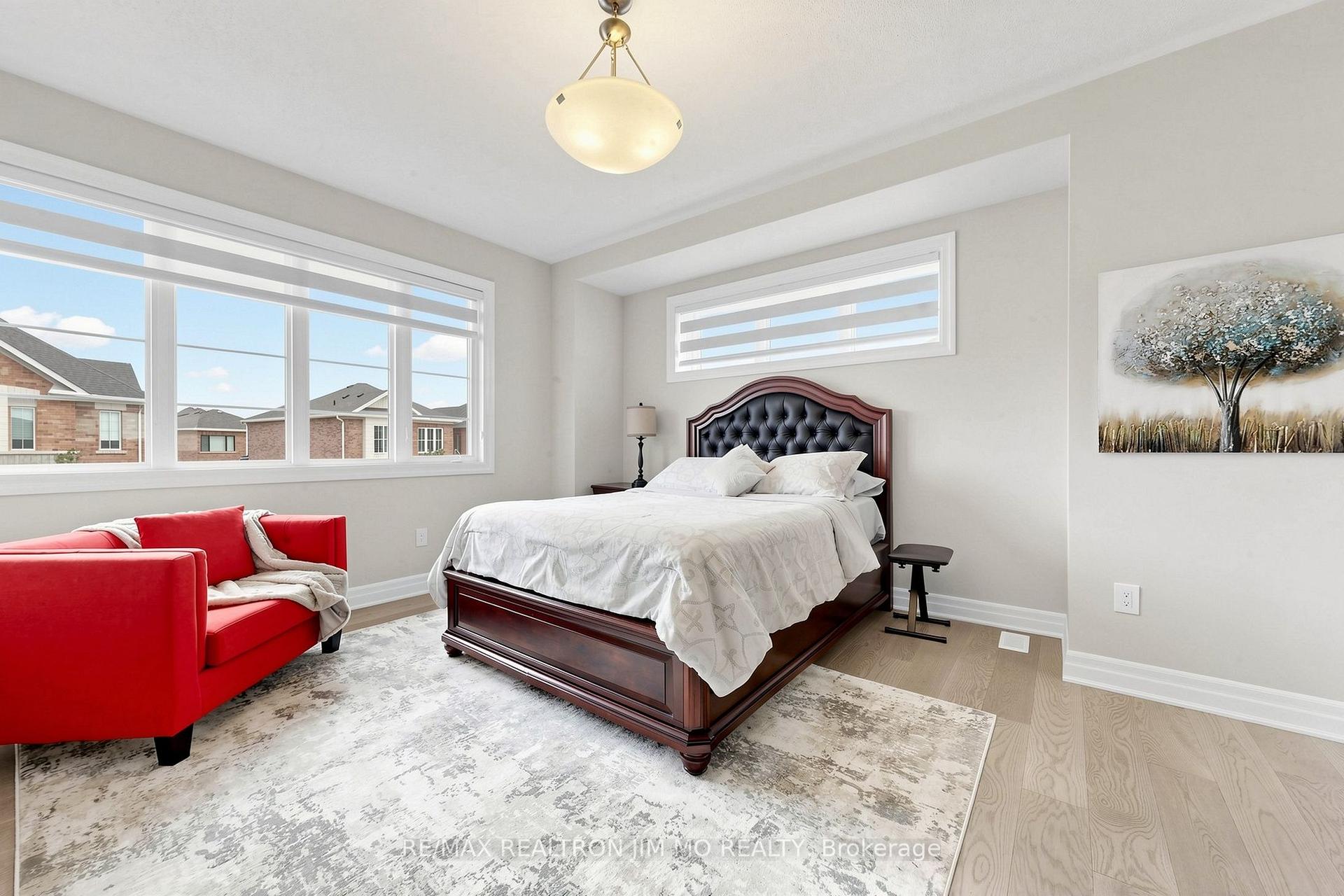 Photo 32 of 476 Kennedy Circle W, Milton, Cobban — HOMEH