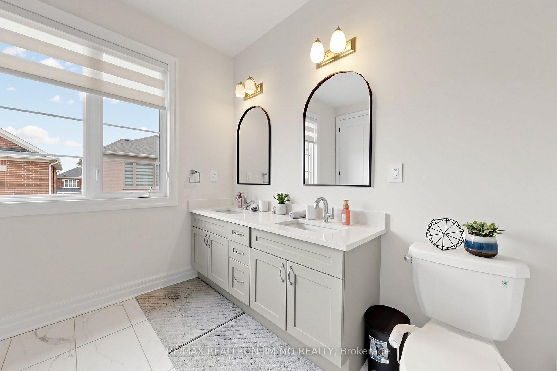 Photo 36 of 476 Kennedy Circle W, Milton, Cobban — HOMEH