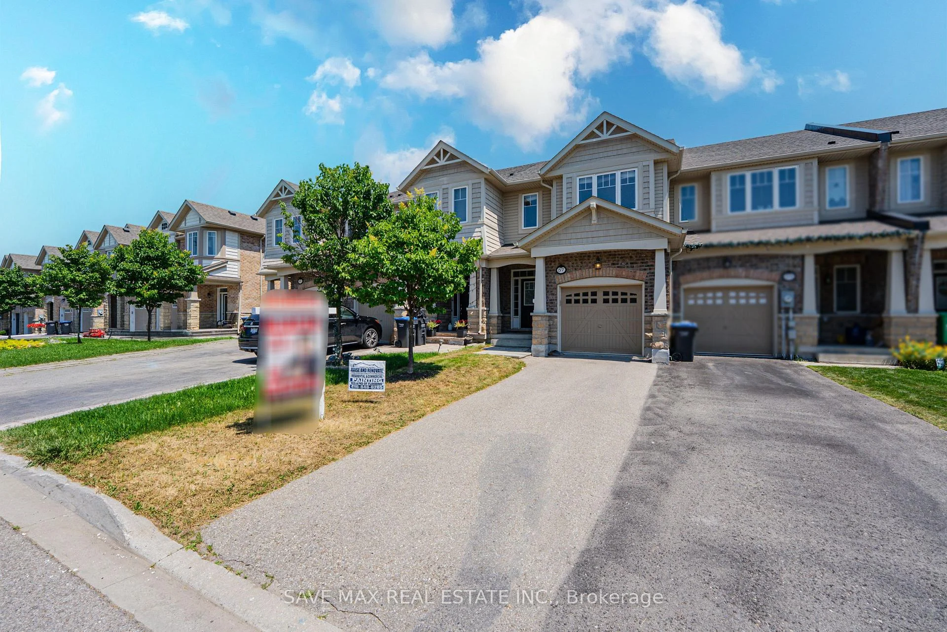 Photo 3 of 57 Maple Cider Street, Caledon, Rural Caledon — HOMEH