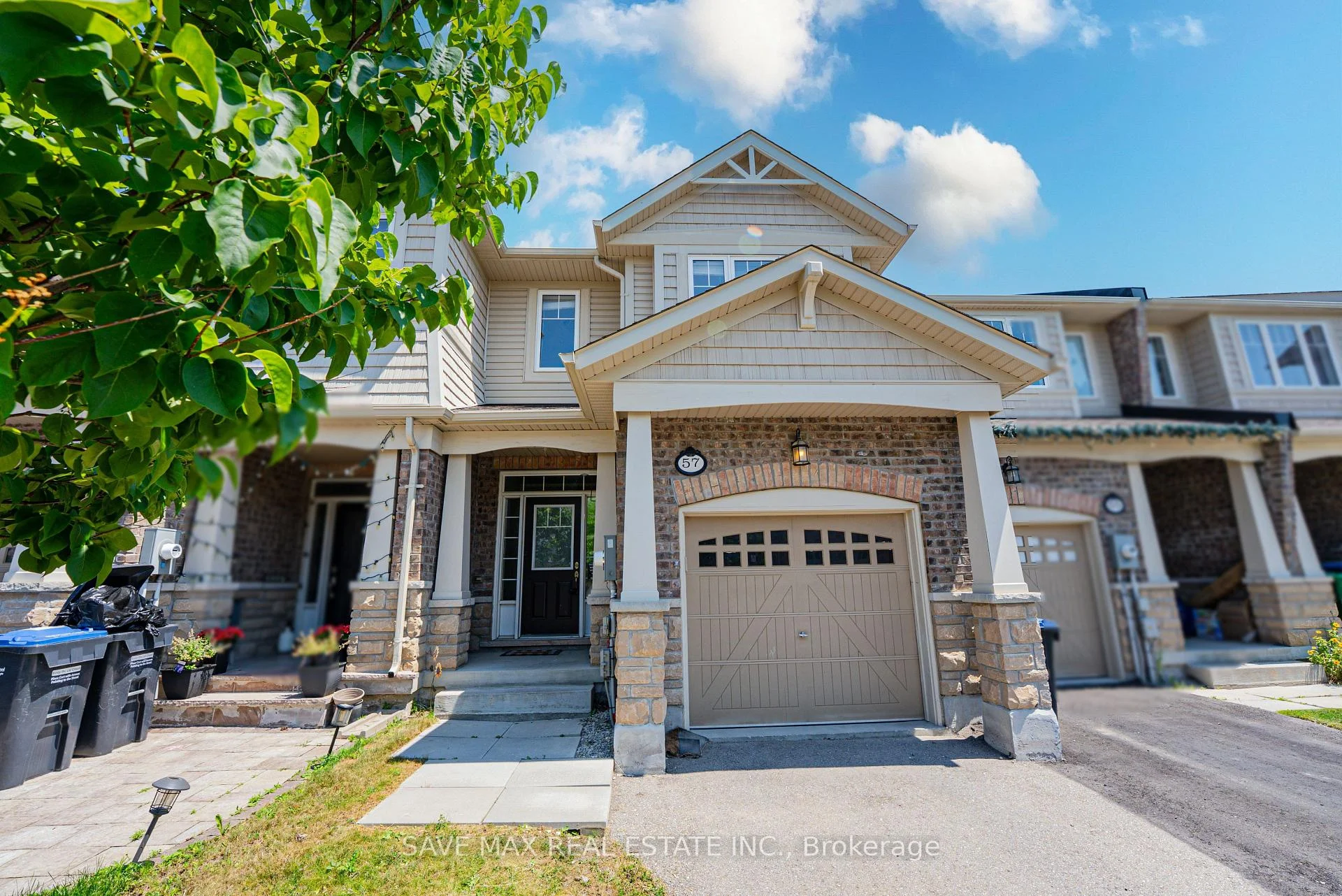Photo 4 of 57 Maple Cider Street, Caledon, Rural Caledon — HOMEH
