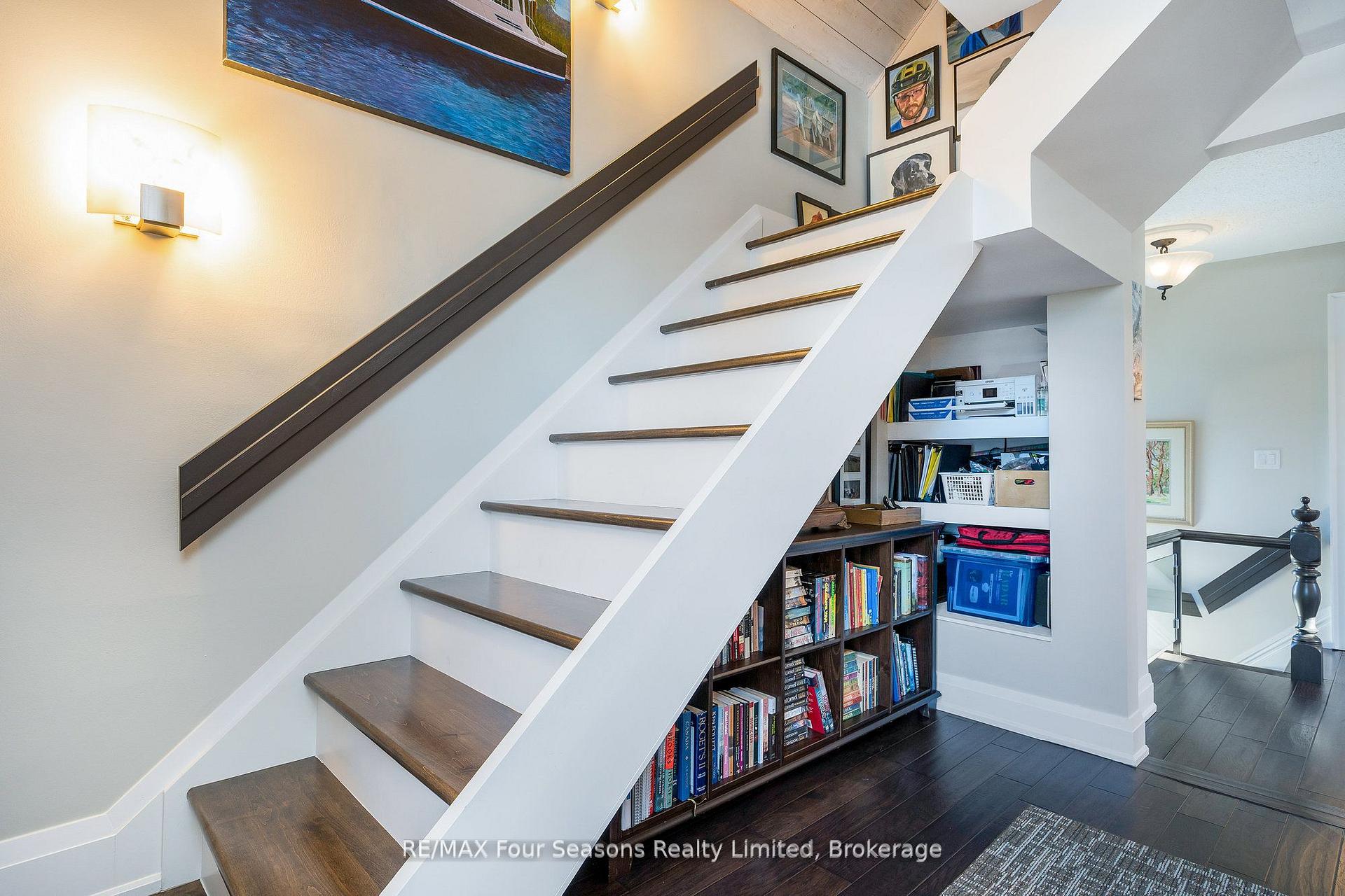 Photo 13 of 213 Birch Street, Collingwood — HOMEH