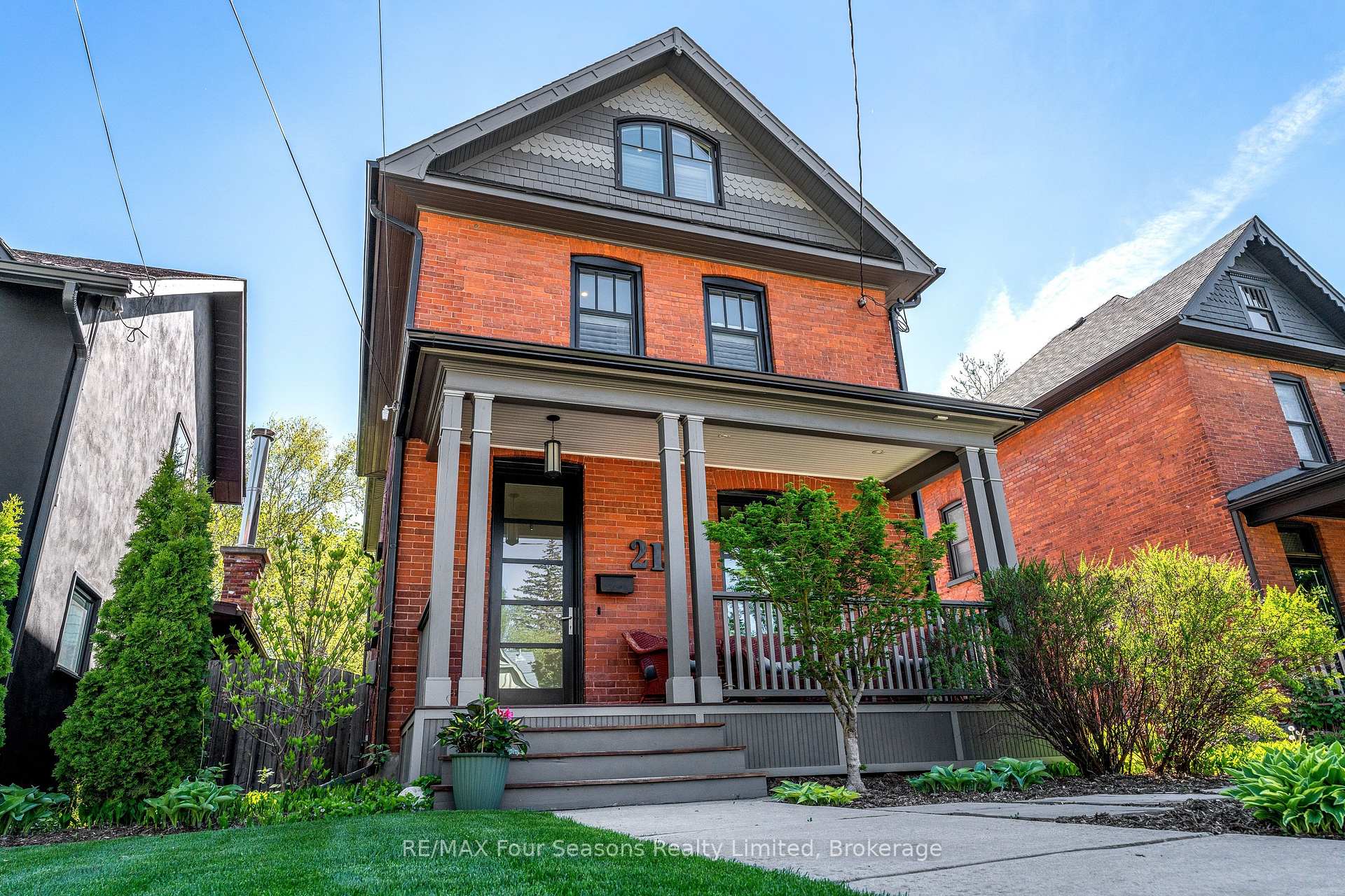 Photo 23 of 213 Birch Street, Collingwood — HOMEH