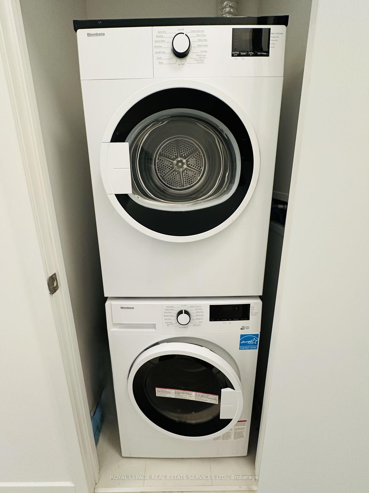 Photo 13 of Unit 323, 3900 Confederation Parkway, Mississauga, City Centre — HOMEH