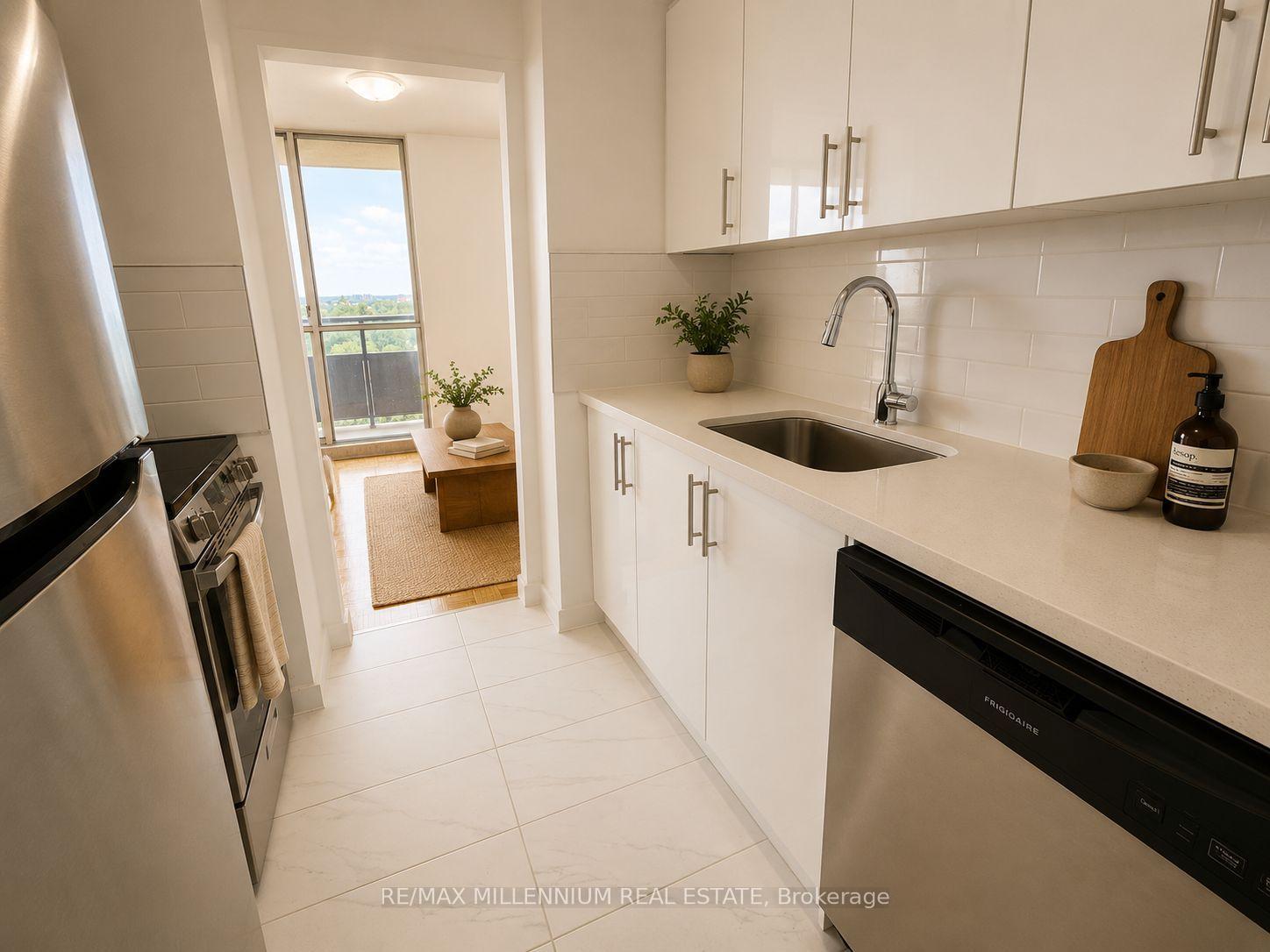 Photo 4 of Unit 1403, 250 Frederick Street, Kitchener, Civic Centre — HOMEH