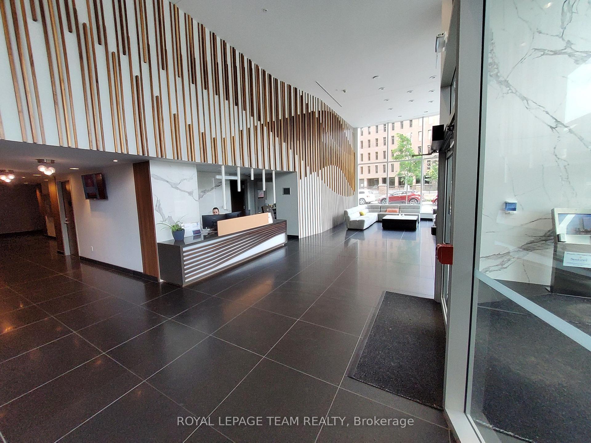 Photo 3 of Unit 2409, 805 Carling Avenue, Ottawa, West Centre Town — HOMEH
