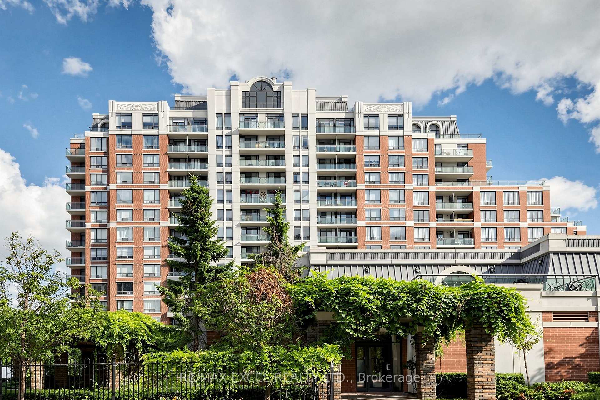 Photo 2 of Unit 508, 350 Red Maple Road, Richmond Hill, Langstaff — HOMEH
