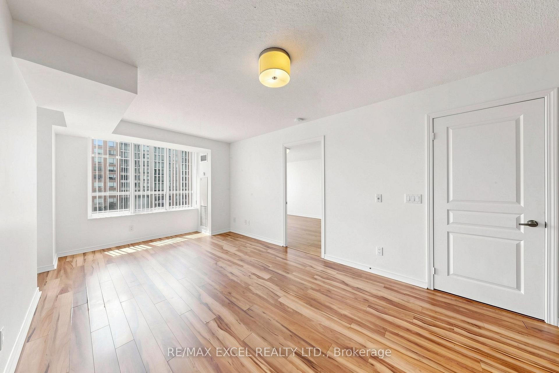 Photo 6 of Unit 508, 350 Red Maple Road, Richmond Hill, Langstaff — HOMEH