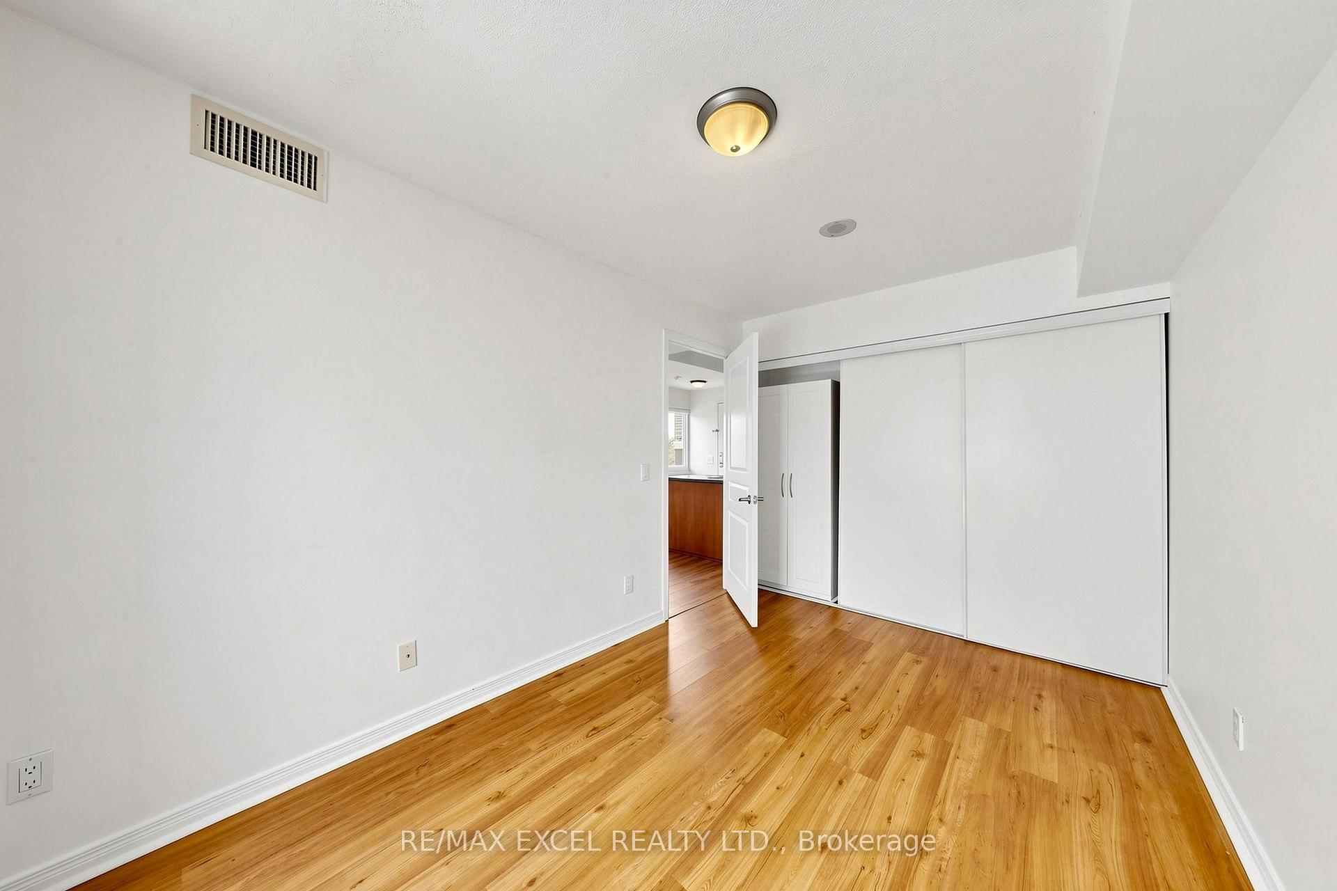 Photo 25 of Unit 508, 350 Red Maple Road, Richmond Hill, Langstaff — HOMEH