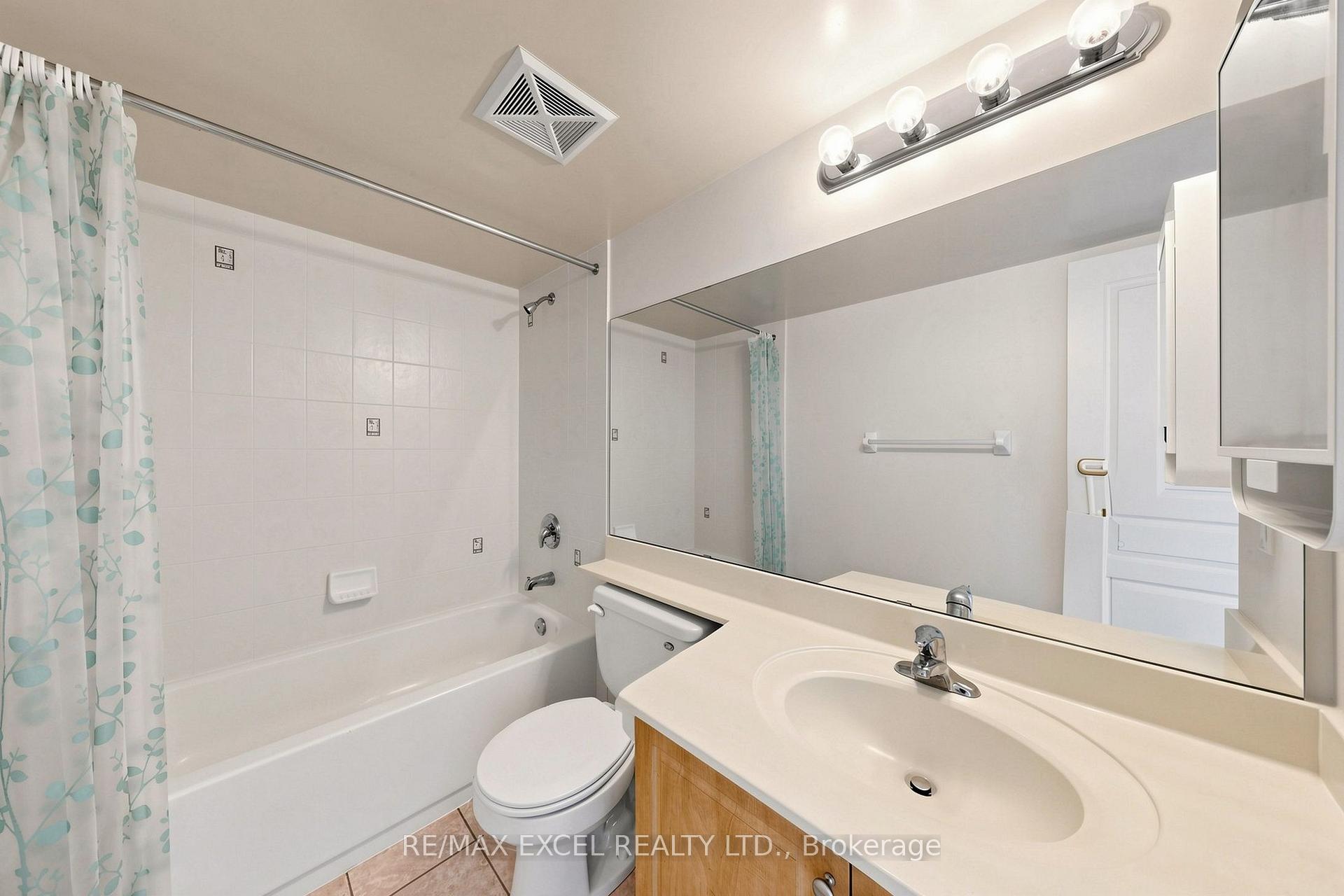 Photo 26 of Unit 508, 350 Red Maple Road, Richmond Hill, Langstaff — HOMEH