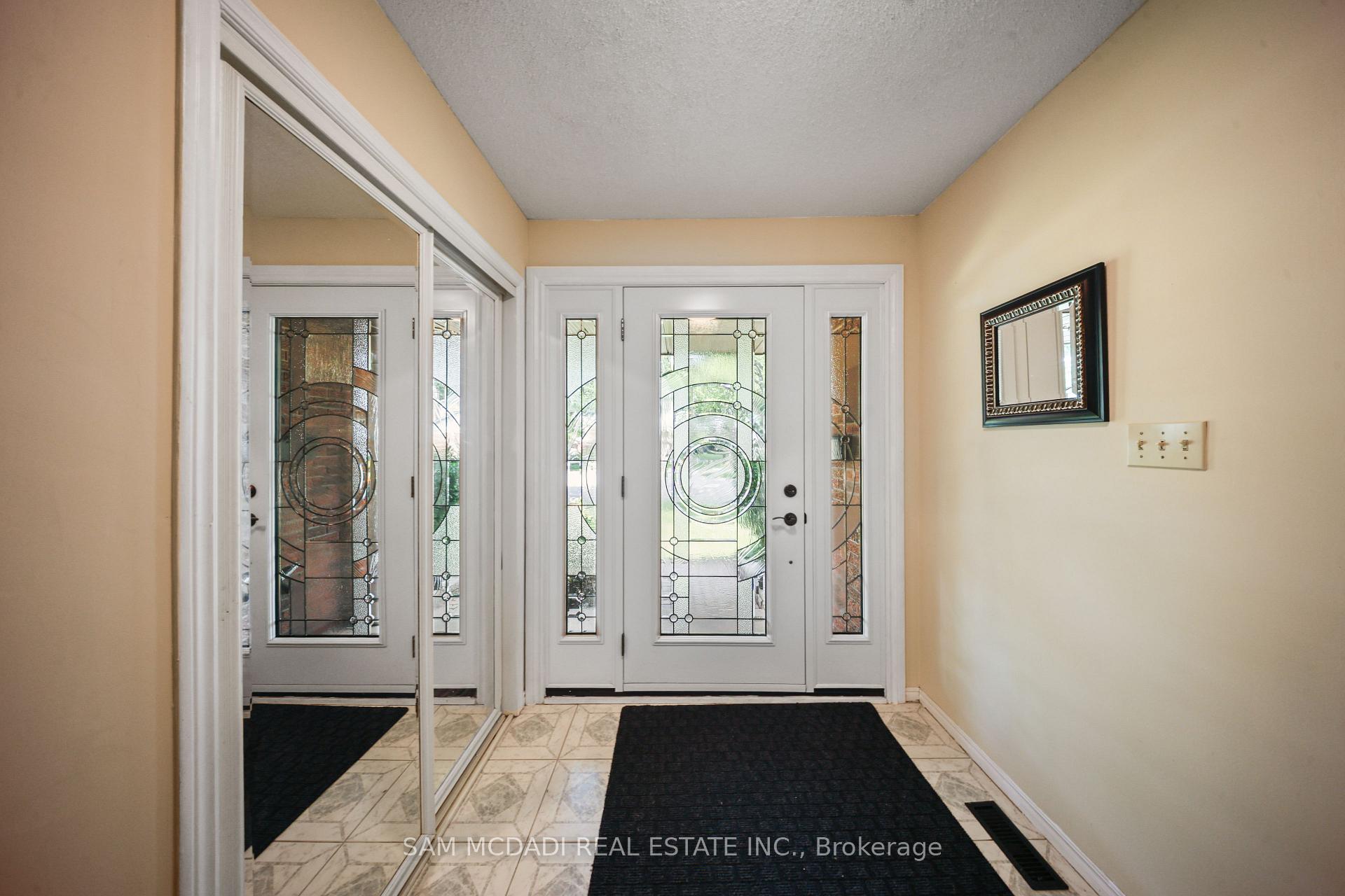 Photo 4 of 8 Nomad Court, Grimsby, Grimsby Beach — HOMEH