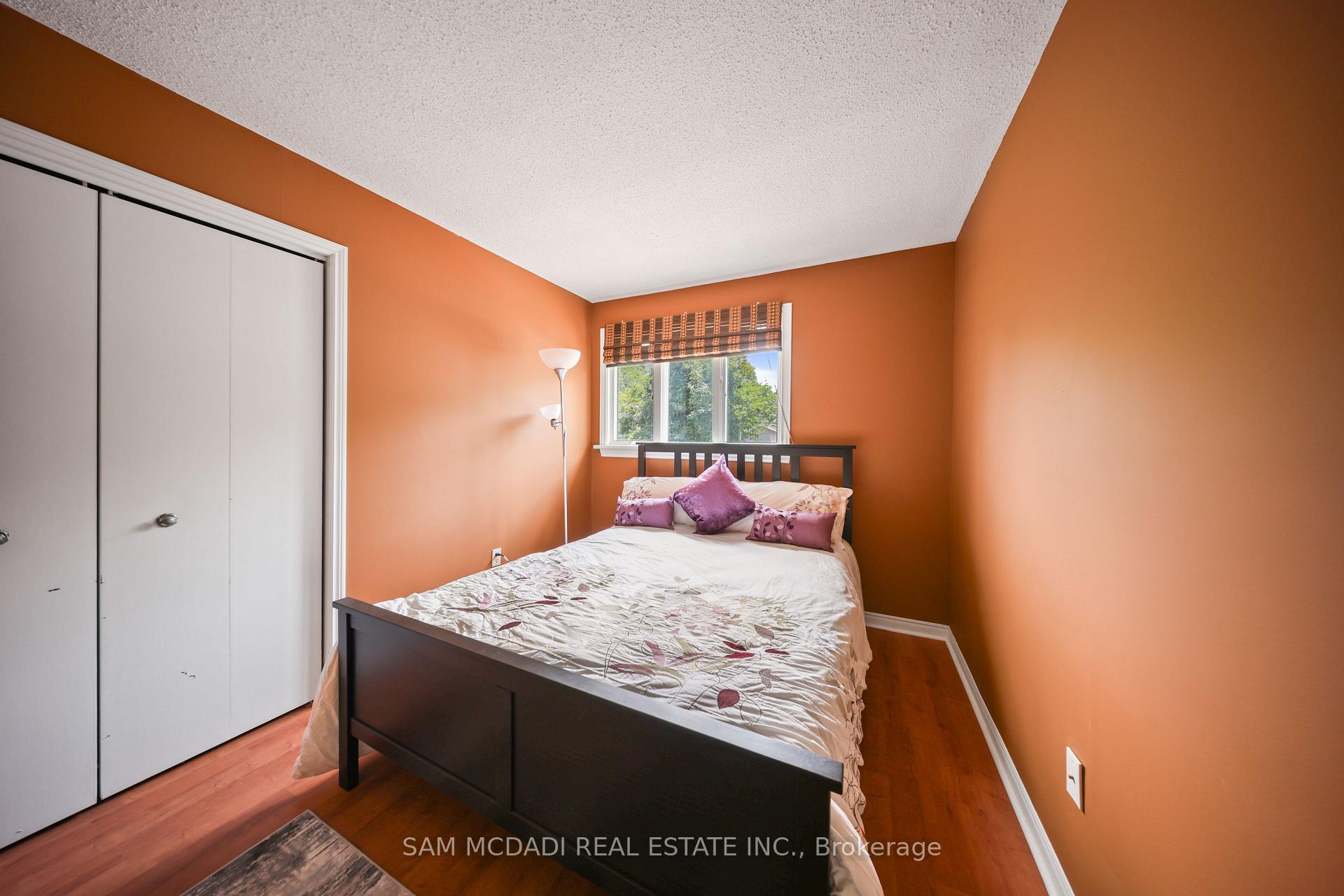 Photo 17 of 8 Nomad Court, Grimsby, Grimsby Beach — HOMEH