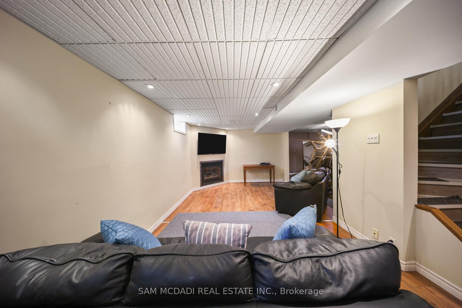 Photo 28 of 8 Nomad Court, Grimsby, Grimsby Beach — HOMEH