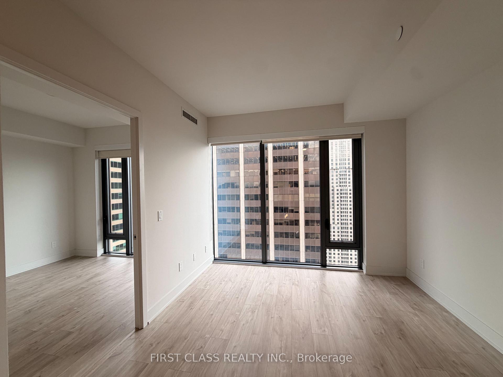 Photo 8 of Unit 3604, 8 Cumberland Street, Toronto, The Annex — HOMEH