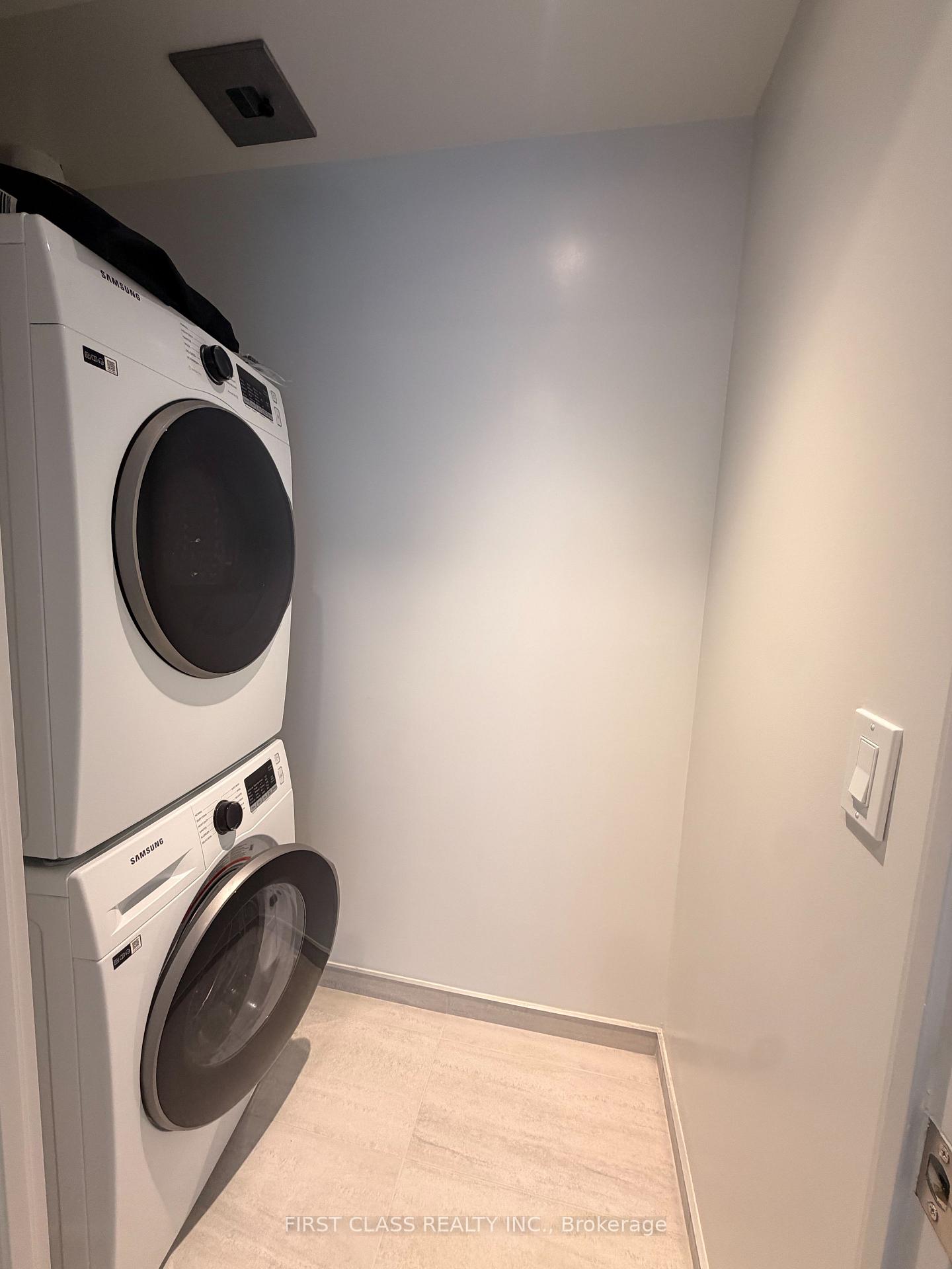 Photo 22 of Unit 3604, 8 Cumberland Street, Toronto, The Annex — HOMEH