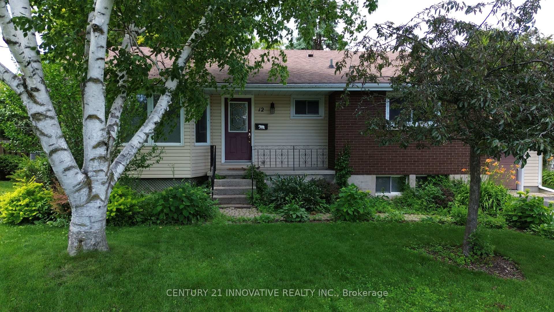 Photo of 12 Kingsway Court
