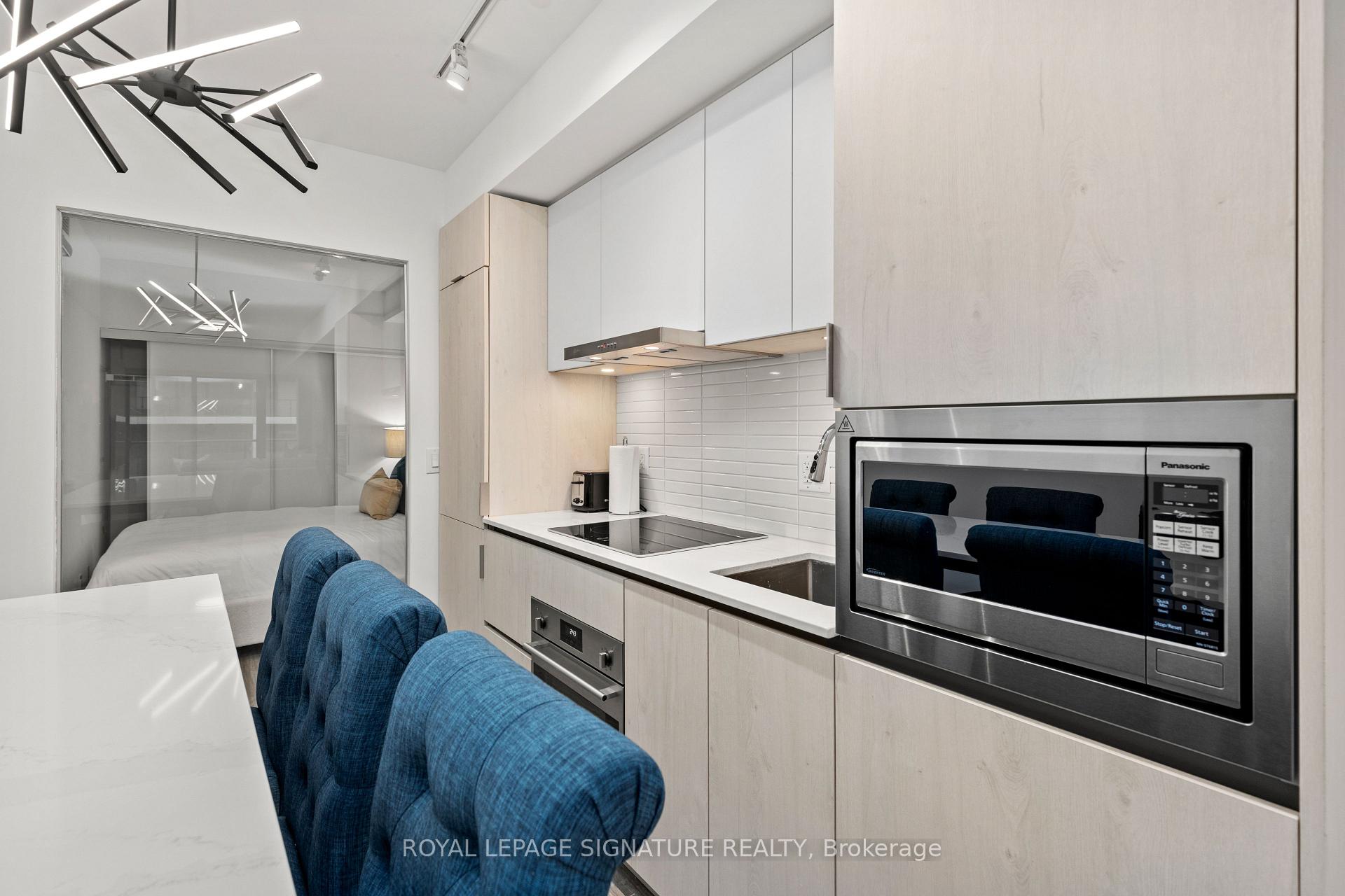 Photo 4 of Unit 507, 47 Mutual Street, Toronto, Church-Yonge Corridor — HOMEH