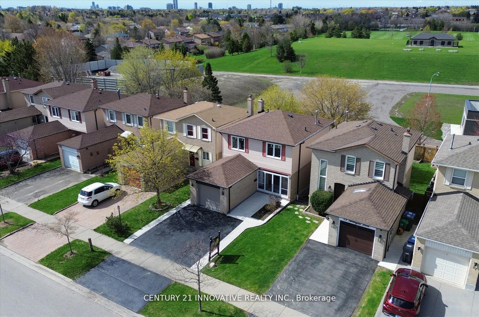 Photo 4 of 23 Northgate Boulevard, Brampton, Westgate — HOMEH