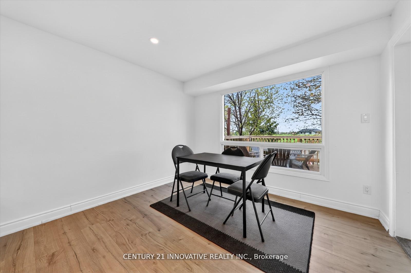 Photo 13 of 23 Northgate Boulevard, Brampton, Westgate — HOMEH