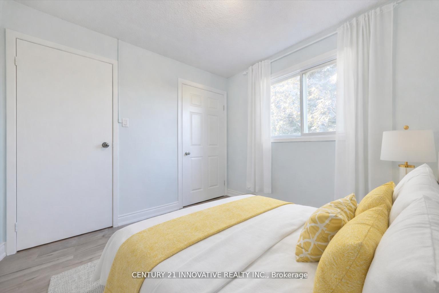 Photo 21 of 23 Northgate Boulevard, Brampton, Westgate — HOMEH