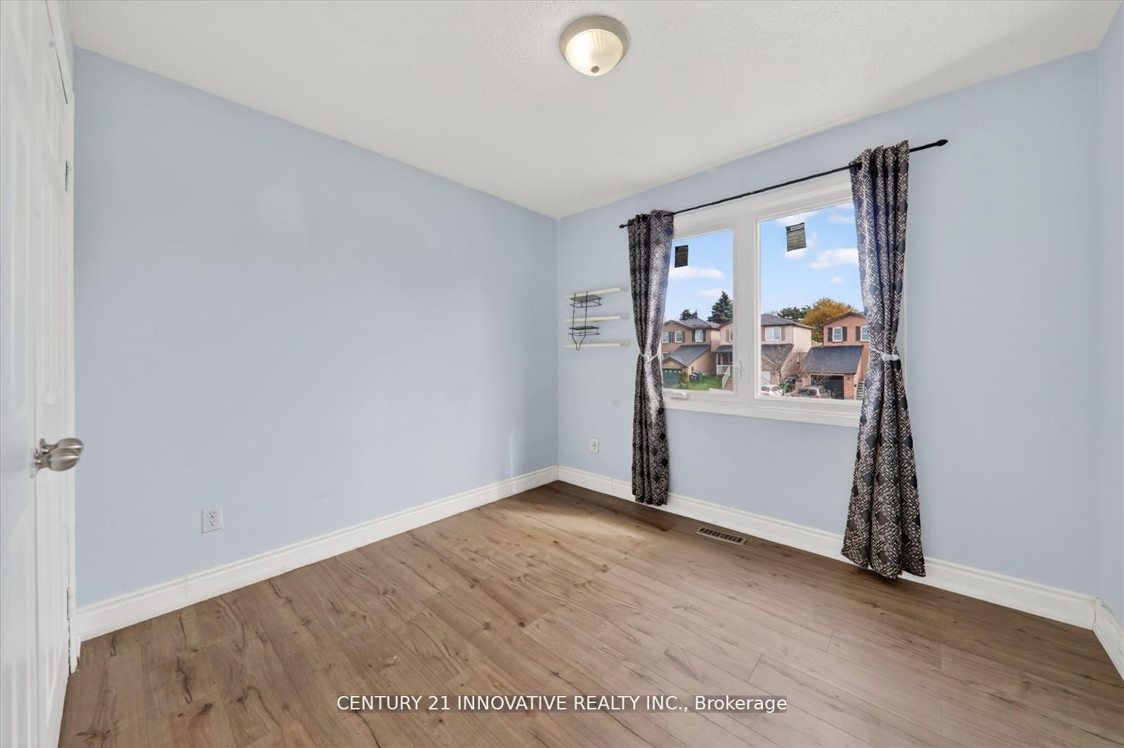 Photo 28 of 23 Northgate Boulevard, Brampton, Westgate — HOMEH
