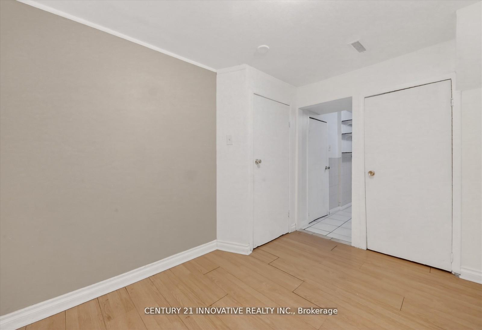 Photo 35 of 23 Northgate Boulevard, Brampton, Westgate — HOMEH
