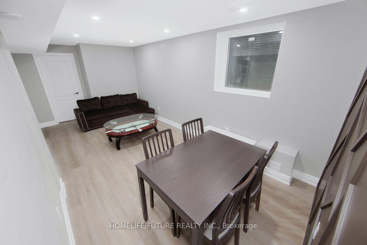 Photo 9 of Unit Bsmt, 230 Ellis Crescent, Milton, Dempsey — HOMEH