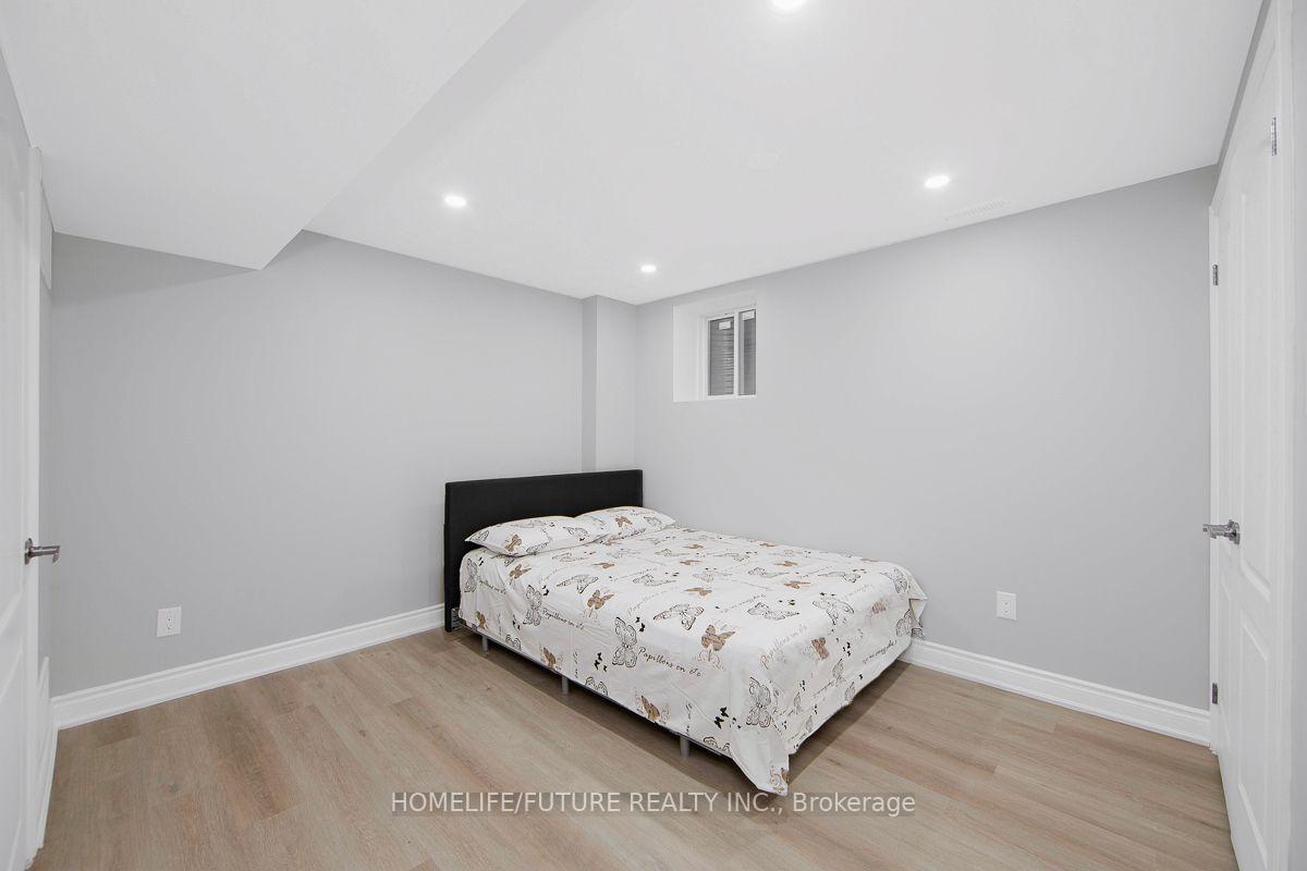 Photo 14 of Unit Bsmt, 230 Ellis Crescent, Milton, Dempsey — HOMEH