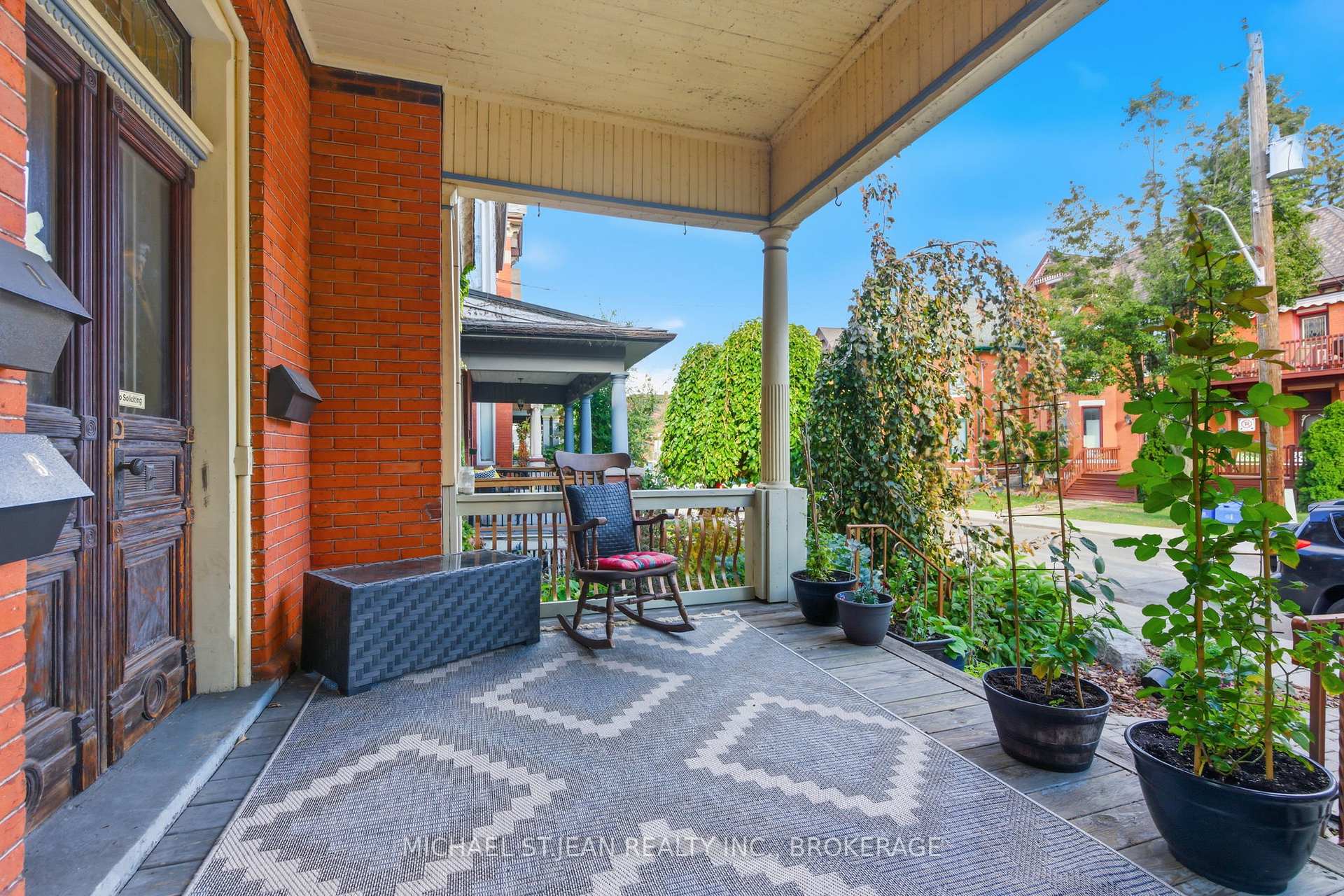 Photo 4 of 30 Ontario Avenue, Hamilton, Stinson — HOMEH