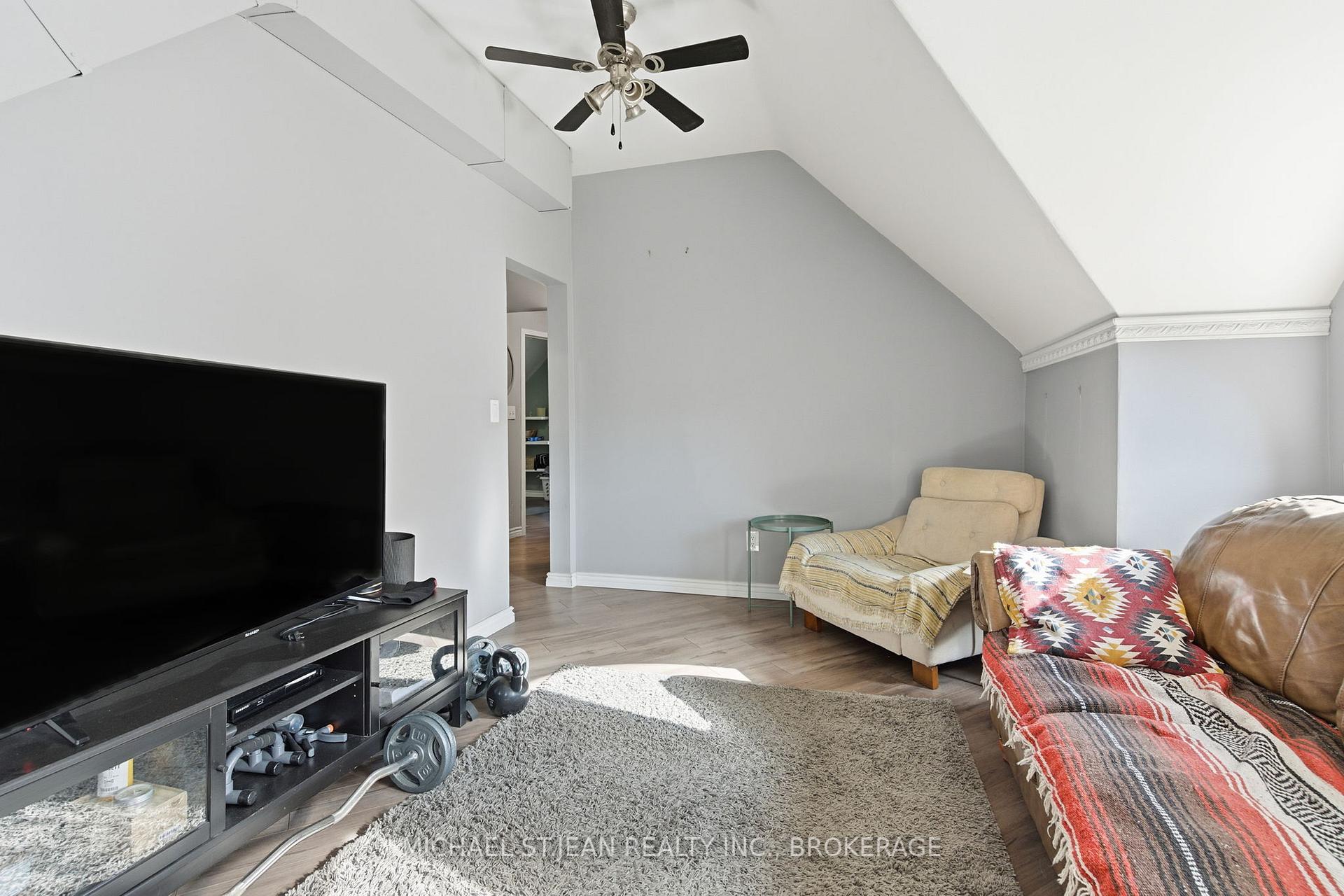 Photo 40 of 30 Ontario Avenue, Hamilton, Stinson — HOMEH