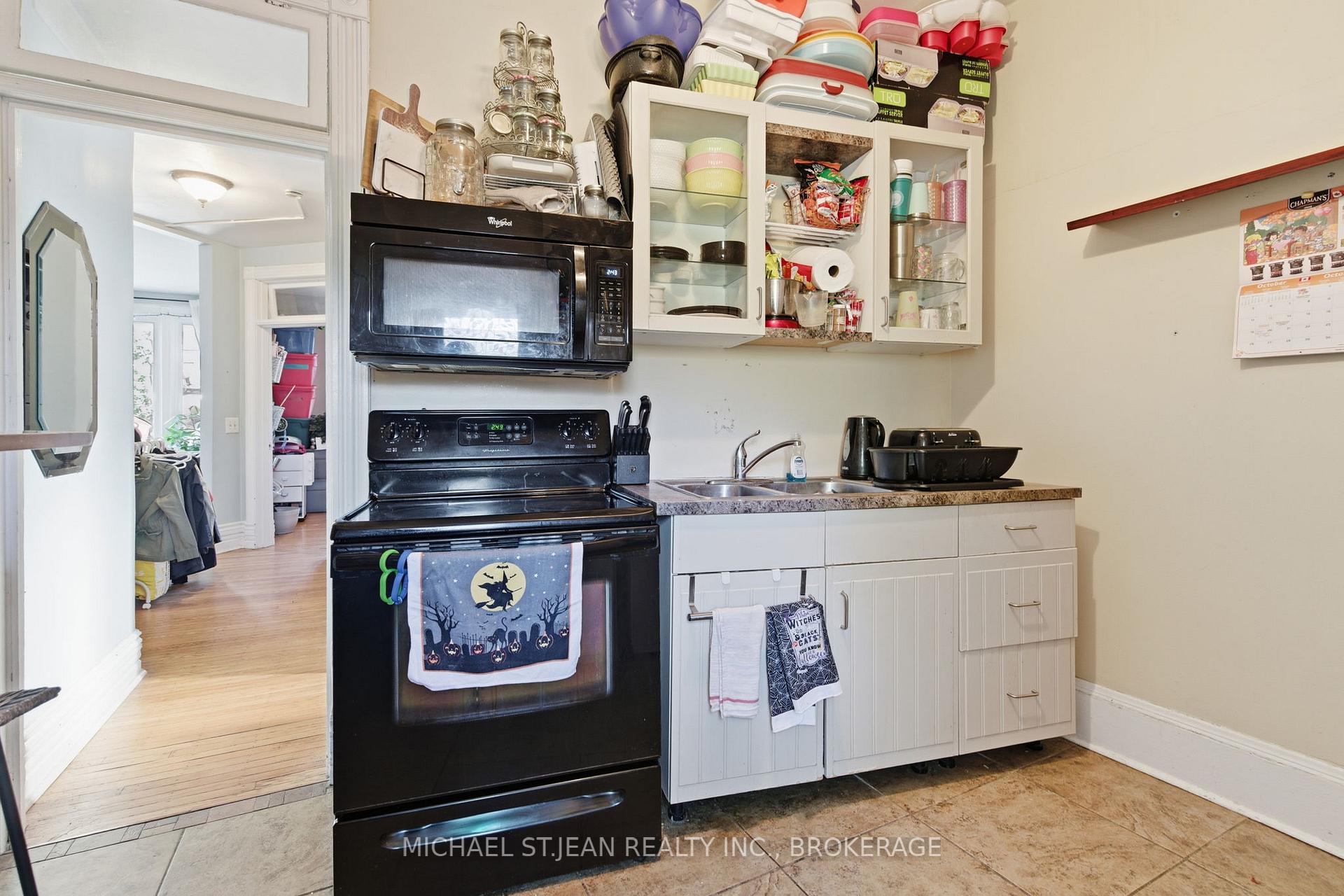Photo 15 of 30 Ontario Avenue, Hamilton, Stinson — HOMEH