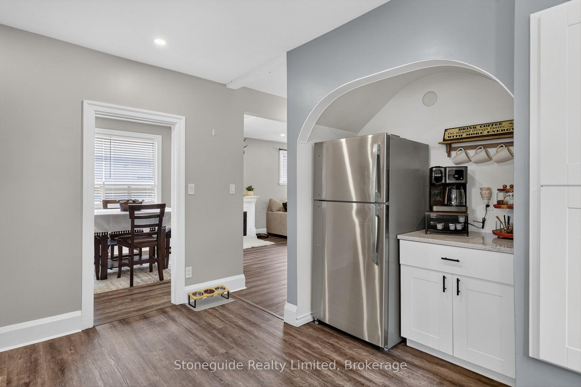 Photo 19 of 565 Riverside Drive, Peterborough, Otonabee Ward 1 — HOMEH
