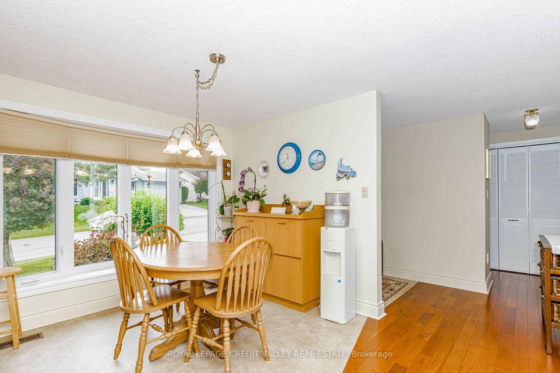 Photo 9 of 118 Tecumseth Pines Drive, New Tecumseth, Rural New Tecumseth — HOMEH