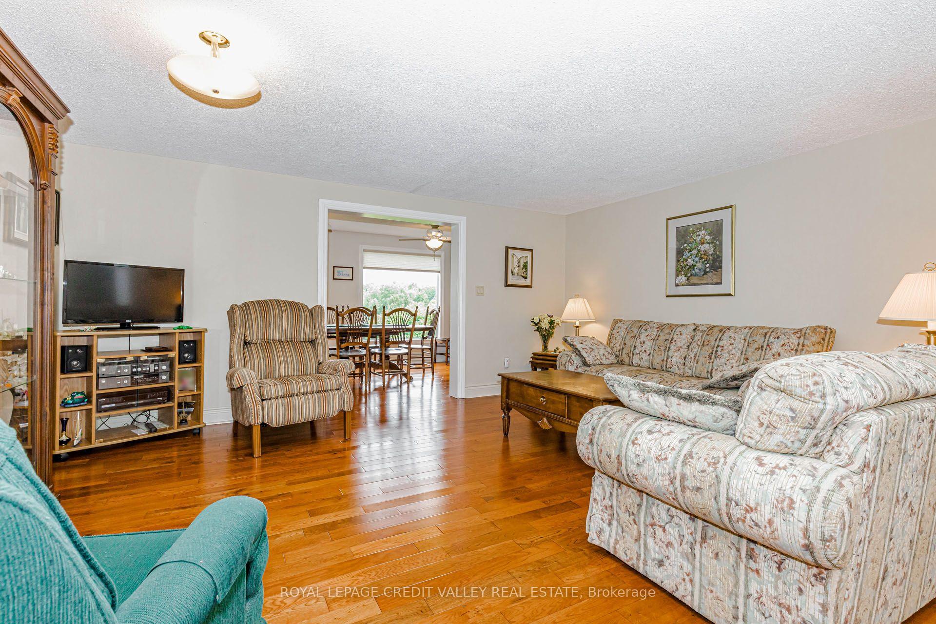 Photo 14 of 118 Tecumseth Pines Drive, New Tecumseth, Rural New Tecumseth — HOMEH