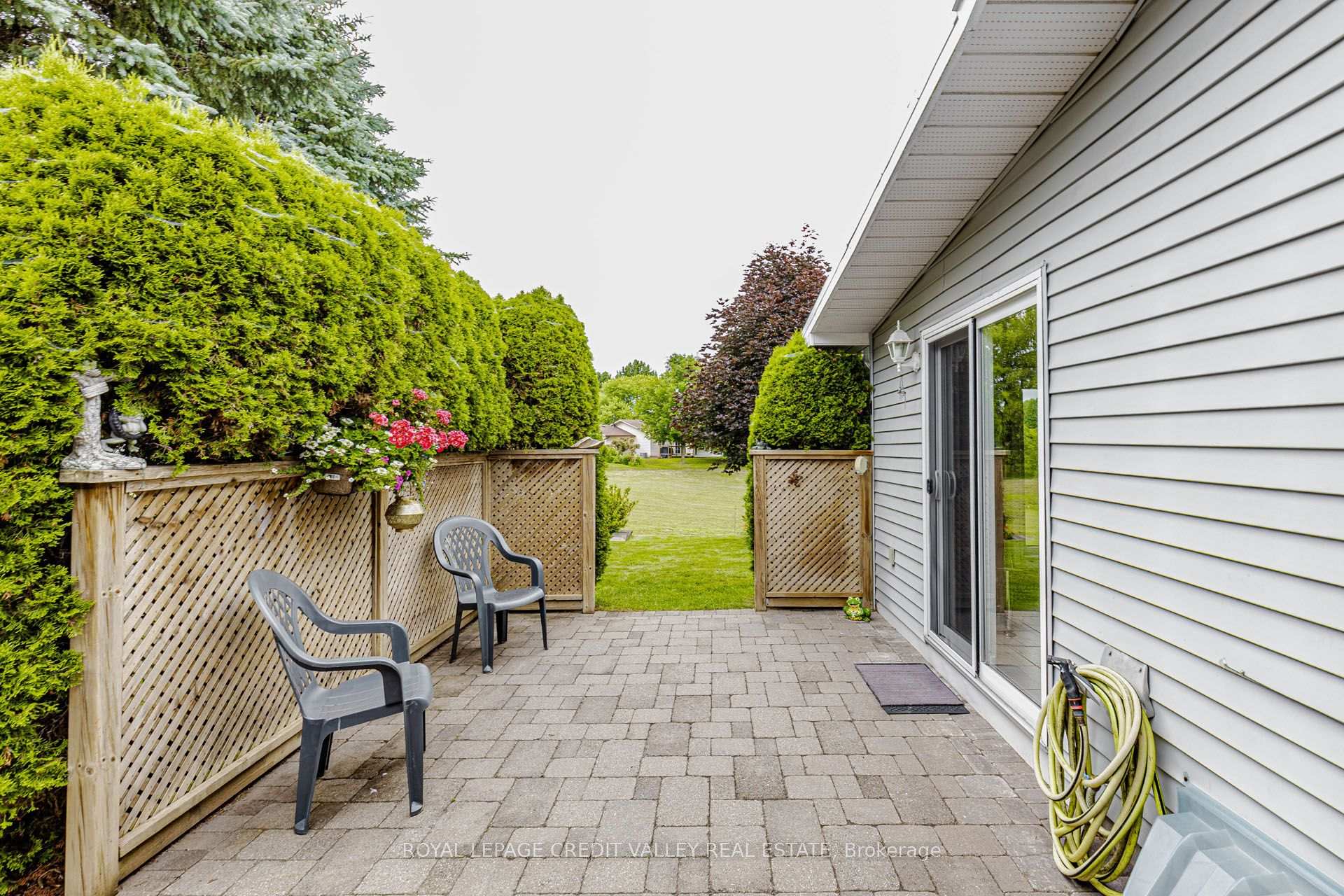 Photo 42 of 118 Tecumseth Pines Drive, New Tecumseth, Rural New Tecumseth — HOMEH
