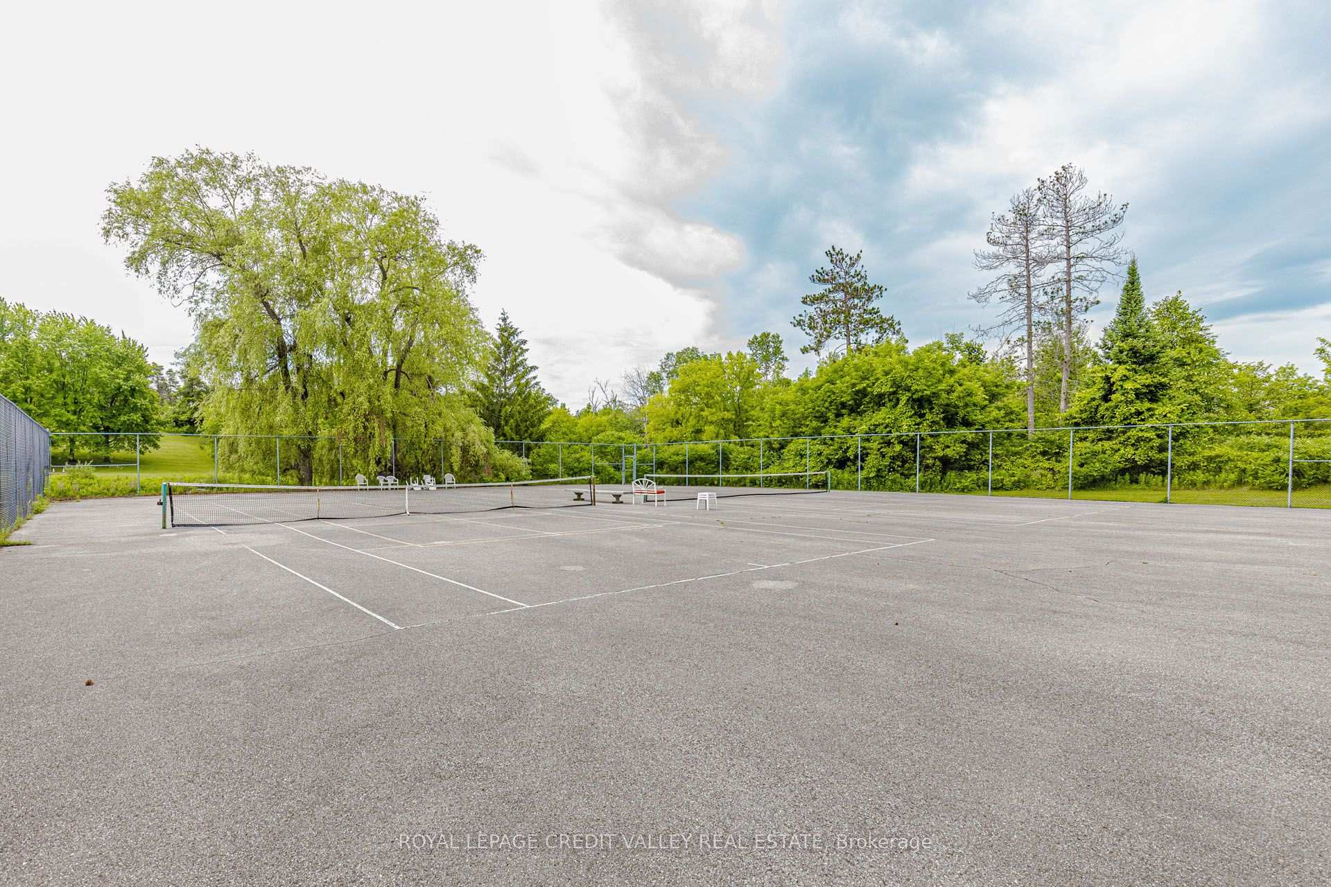 Photo 48 of 118 Tecumseth Pines Drive, New Tecumseth, Rural New Tecumseth — HOMEH