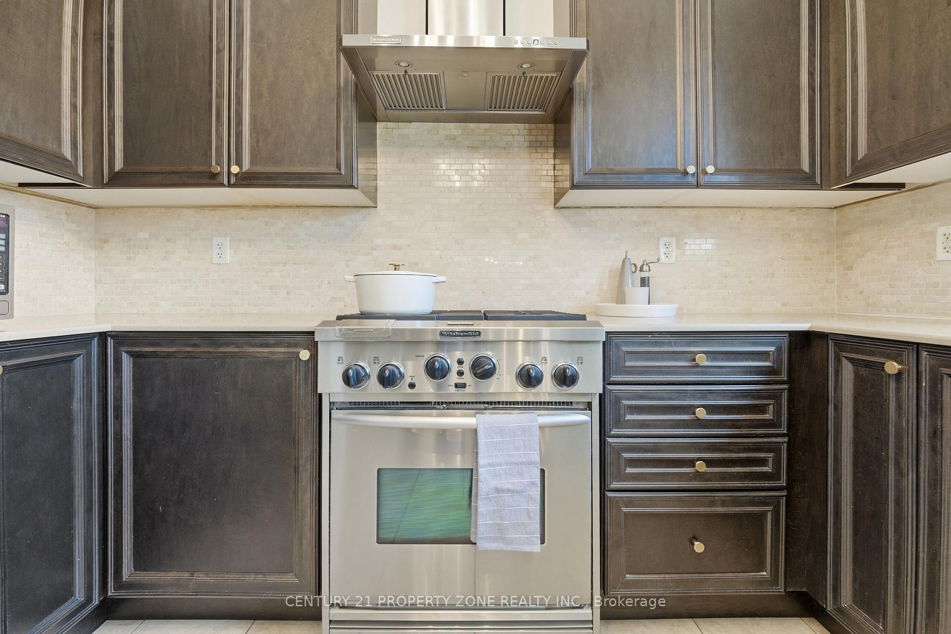 Photo 10 of 486 Van Kirk Drive, Brampton, Northwest Sandalwood Parkway — HOMEH