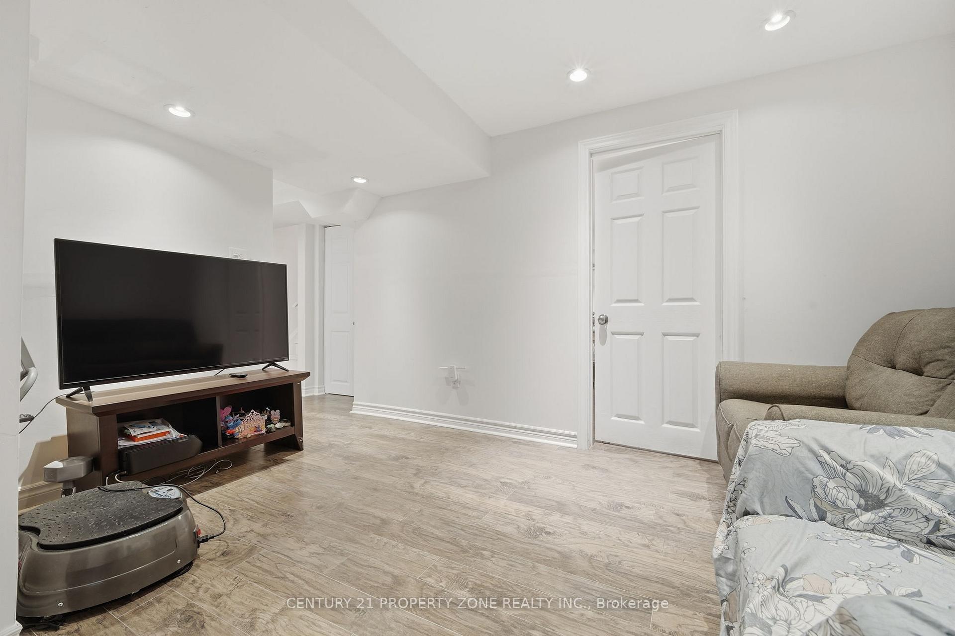 Photo 35 of 486 Van Kirk Drive, Brampton, Northwest Sandalwood Parkway — HOMEH
