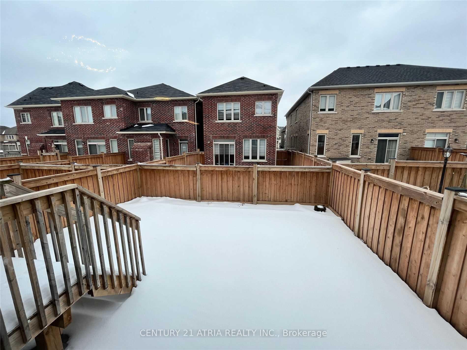 Photo 23 of 12 Constable Street, Aurora, Rural Aurora — HOMEH