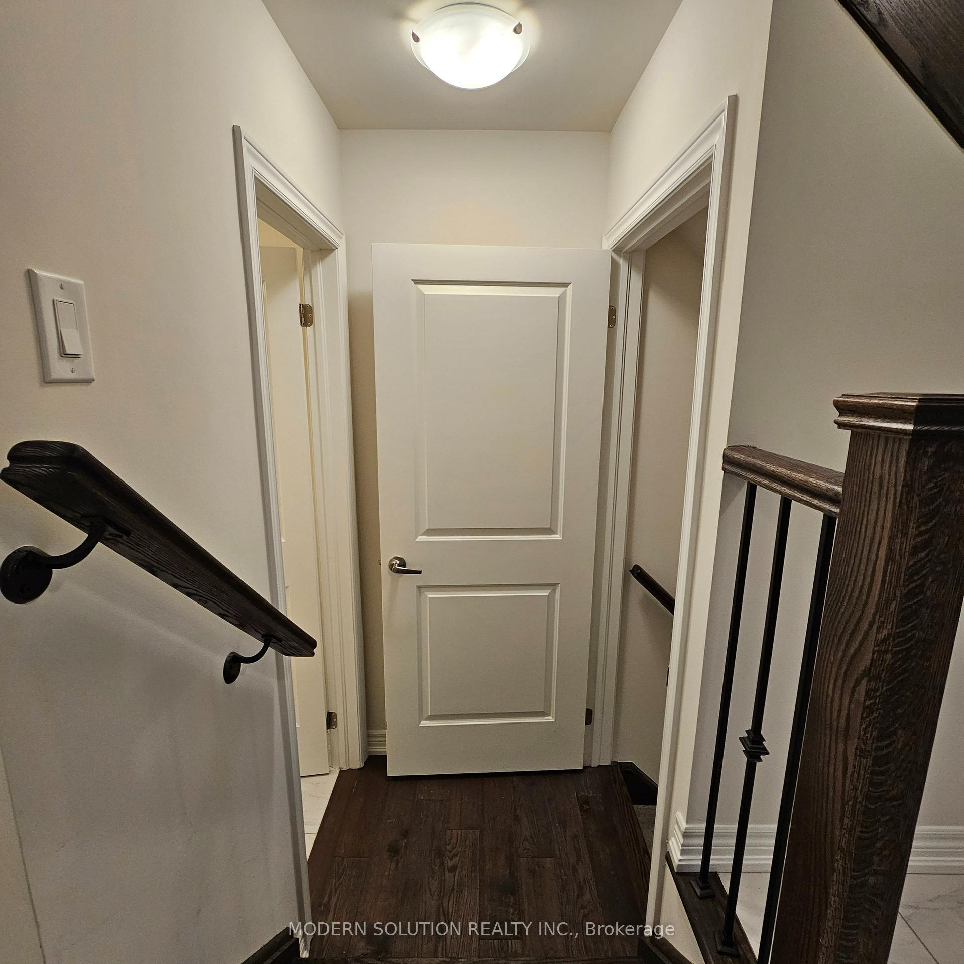 Photo 9 of 23 Gloria Street, Kitchener, Huron Park — HOMEH