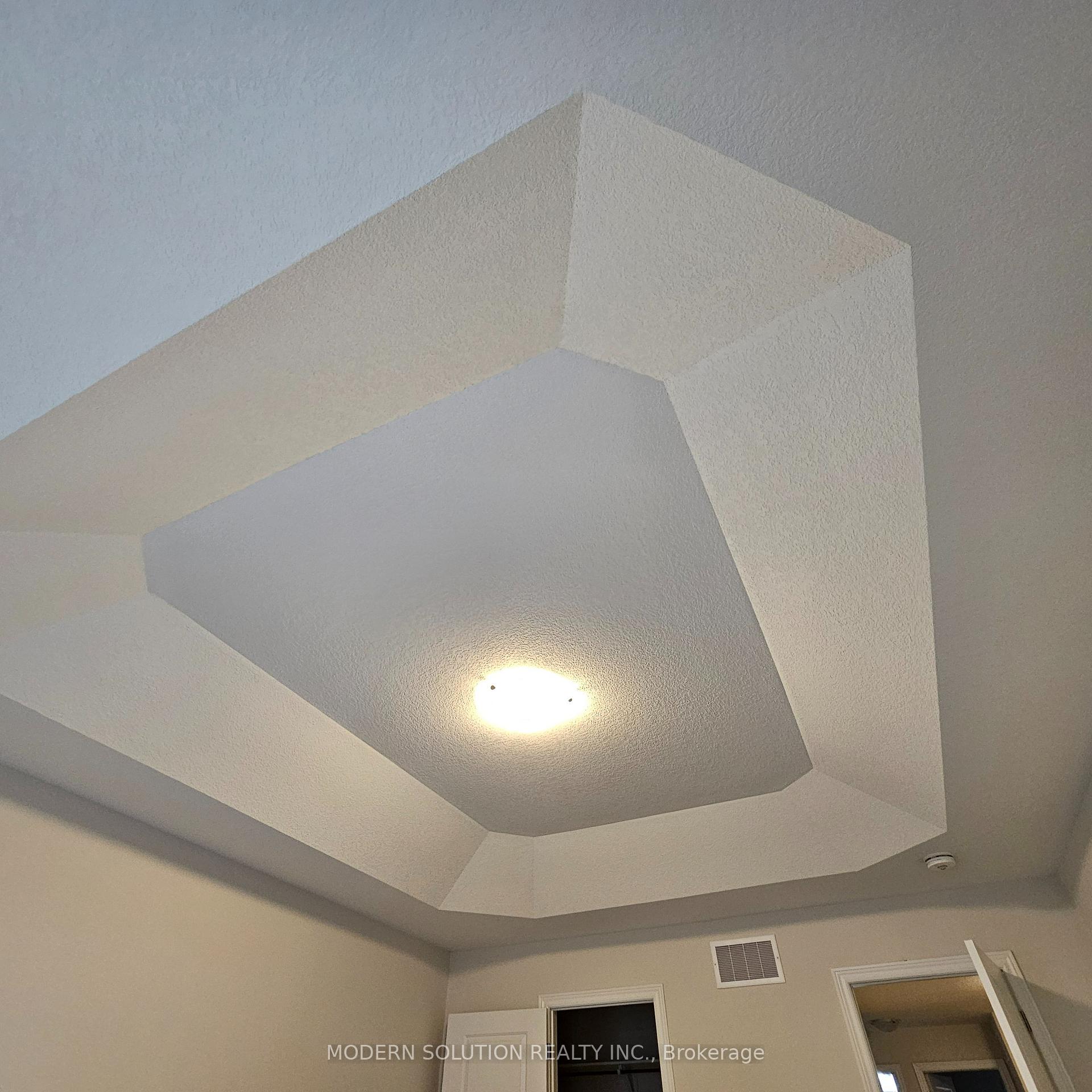Photo 25 of 23 Gloria Street, Kitchener, Huron Park — HOMEH